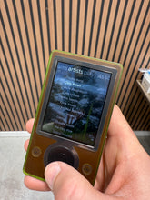 Load image into Gallery viewer, Microsoft Zune 30gb Brown Digital Media Player Model 1091 Good Condition (B3:20)