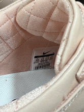 Load image into Gallery viewer, Nike Dunk Lux Low Arctic Orange Sz 10.5 NO BOX