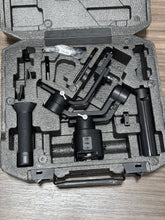 Load image into Gallery viewer, DJI Ronin-SC, 3-Axis Camera Stabilizer
