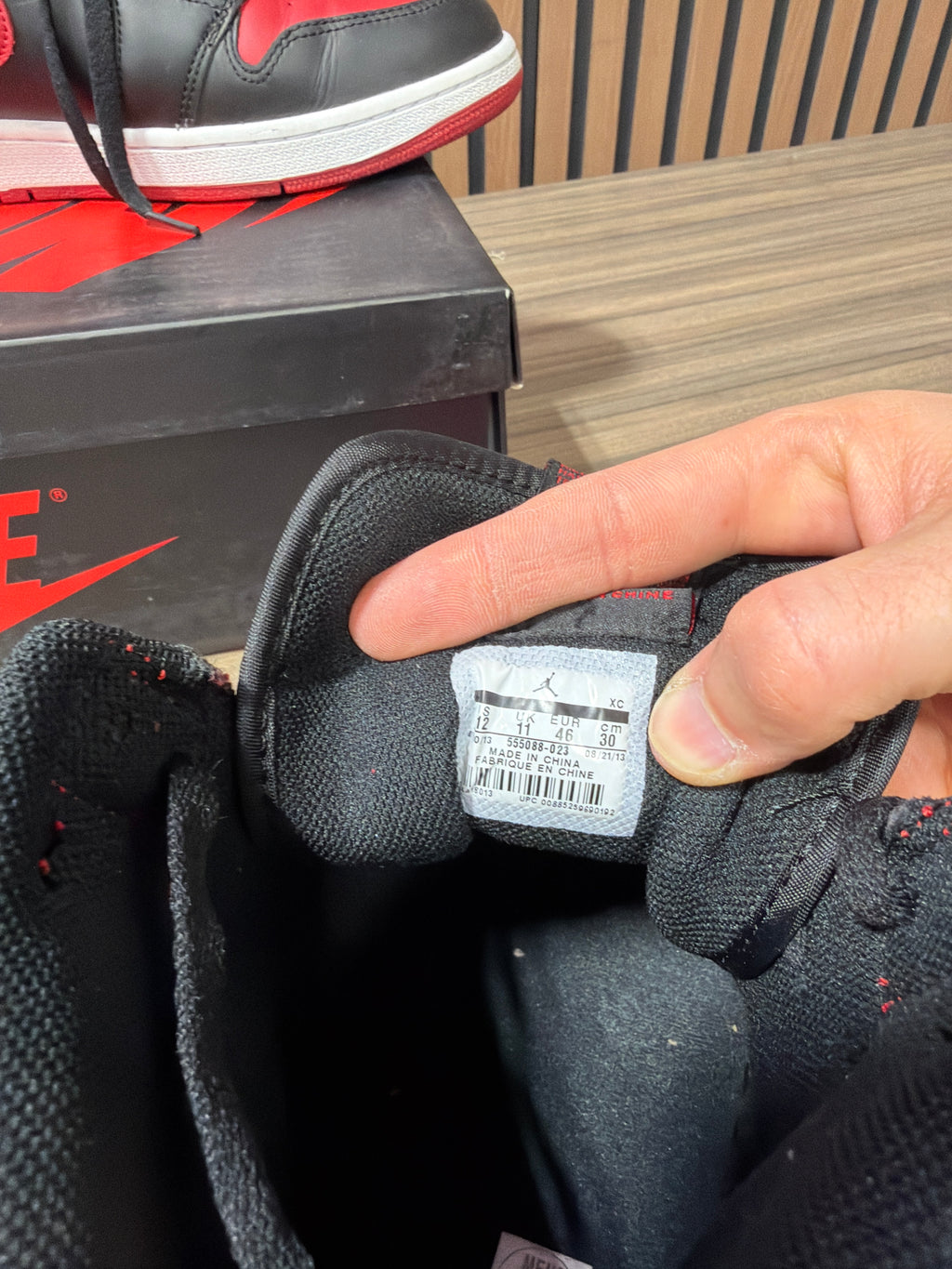 Jordan 1 Retro Bred (2013) Sz 12