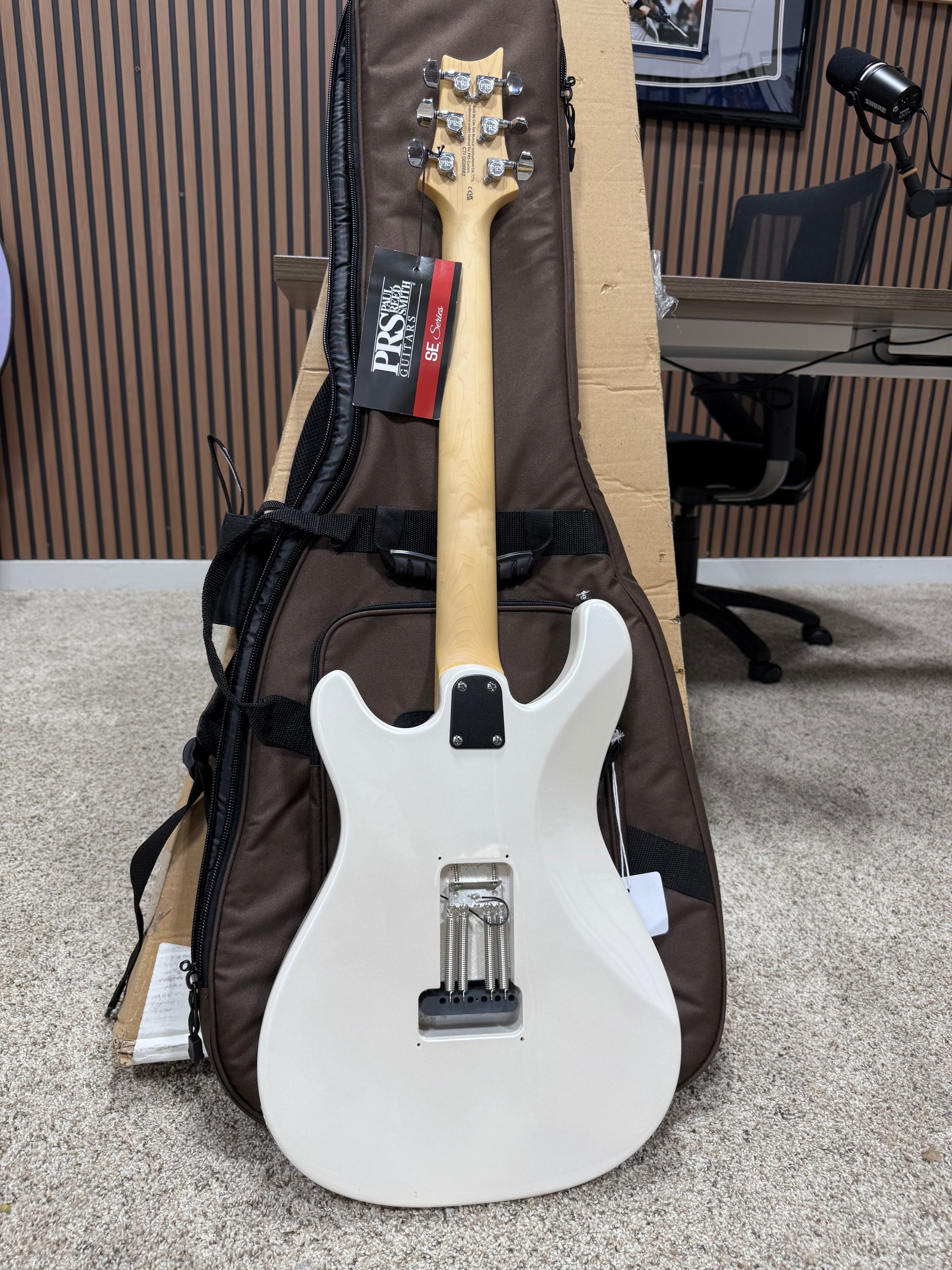 PRS Maple Electric Guitar (READ DESCRIPTION)