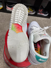 Load image into Gallery viewer, Nike SB Dunk Low Be True Sz 10.5 NO BOX
