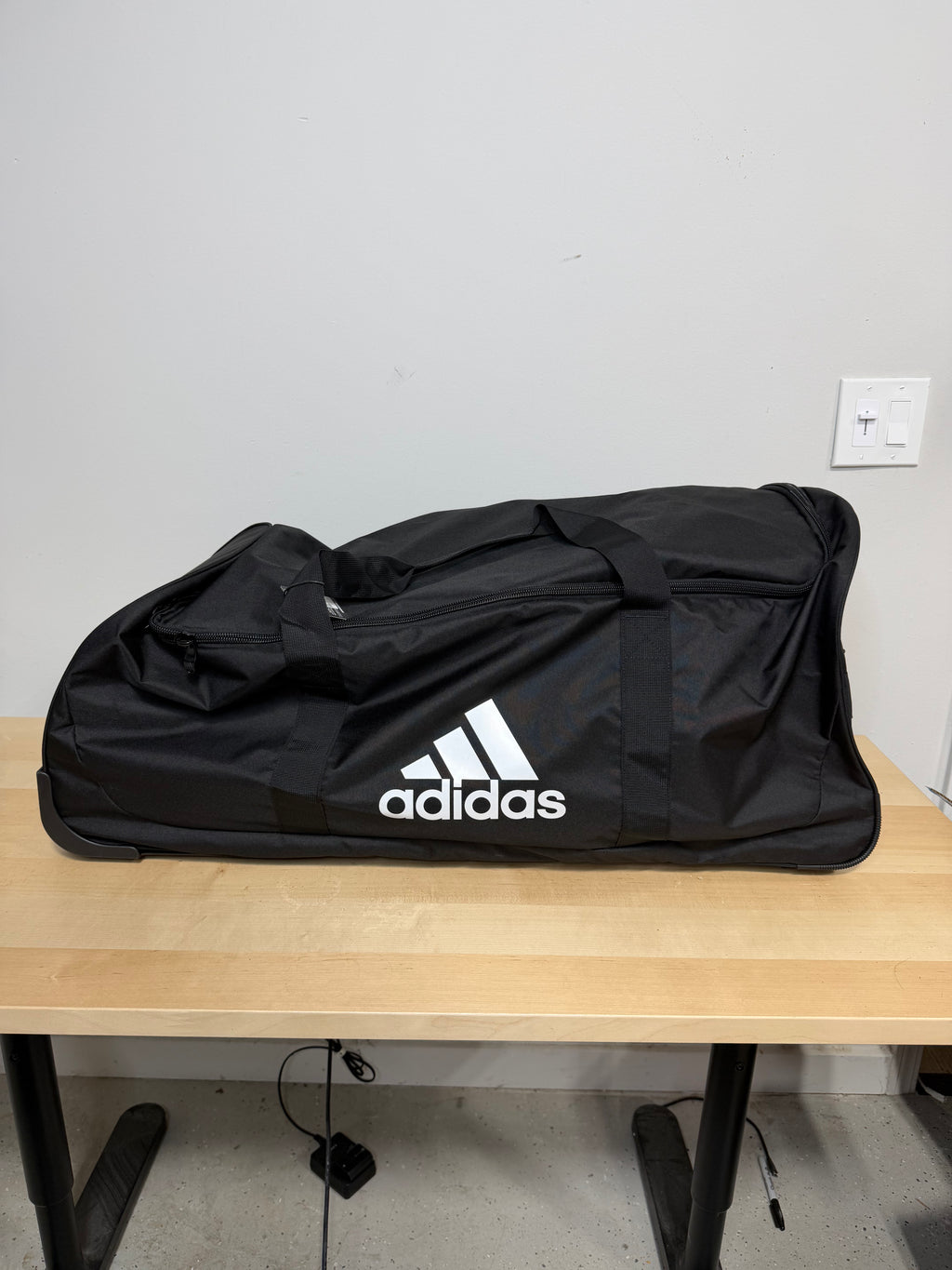 Adidas Team XL II Wheel Bag