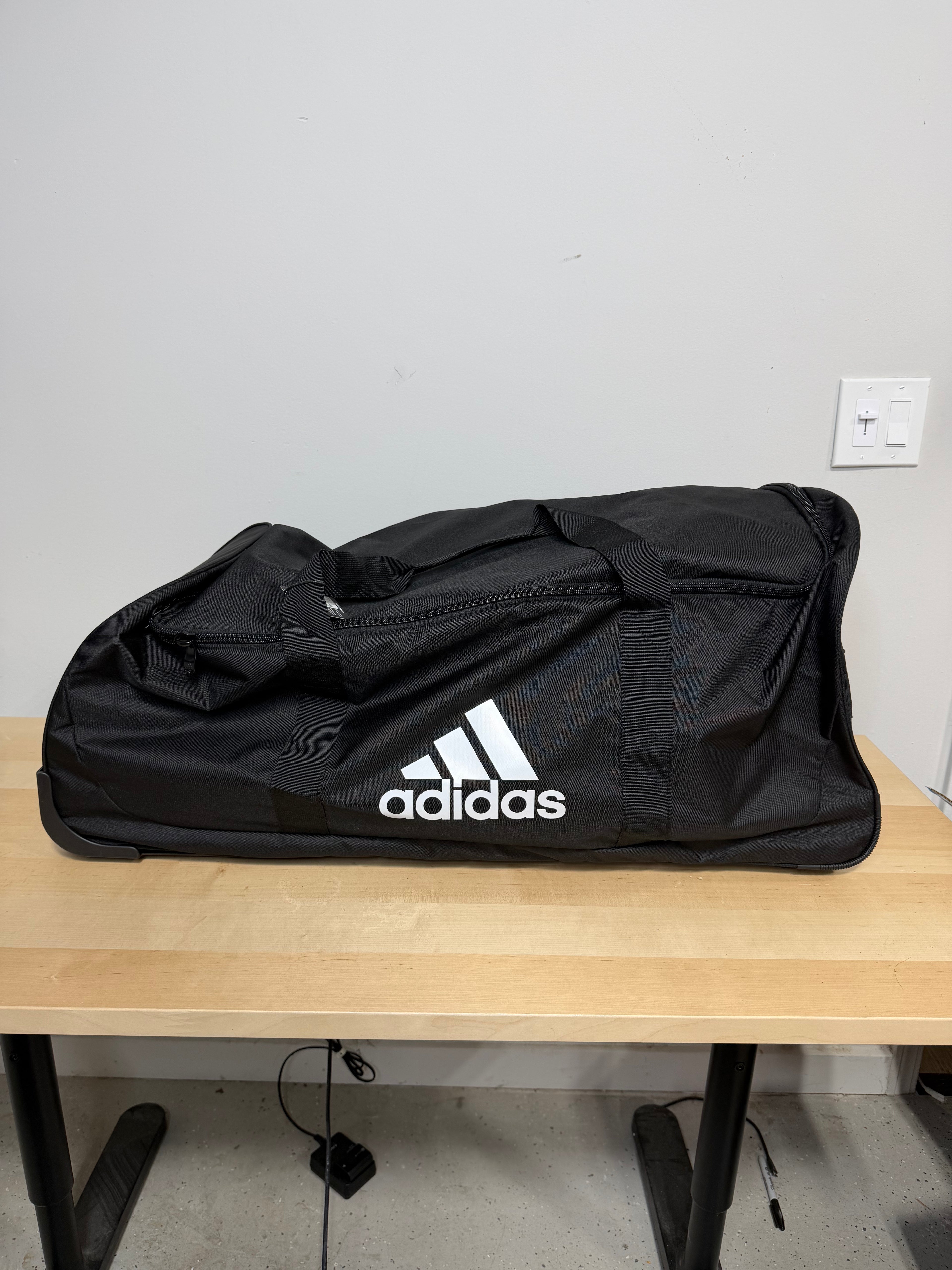 Adidas Team XL II Wheel Bag