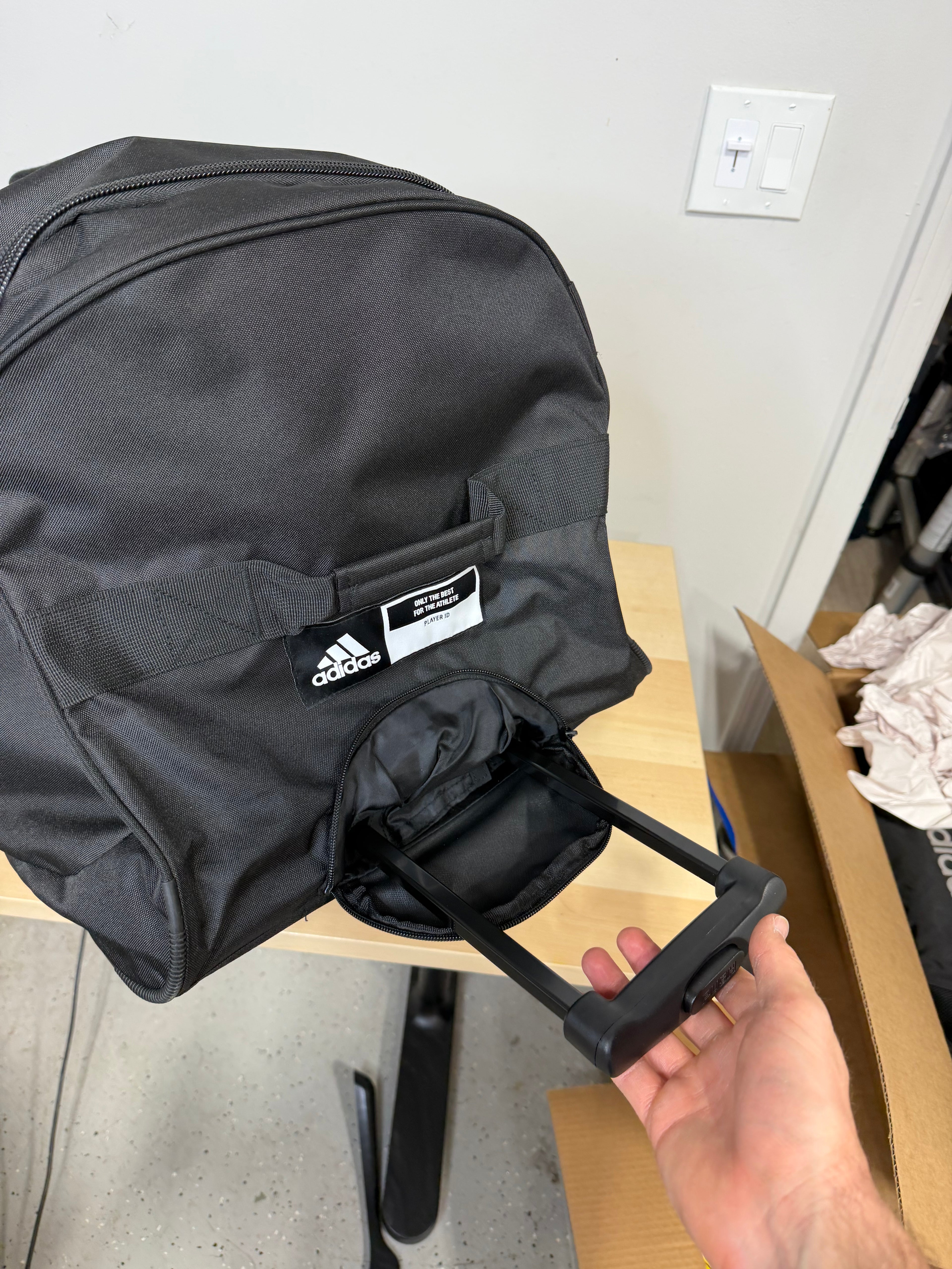 Adidas Team XL II Wheel Bag