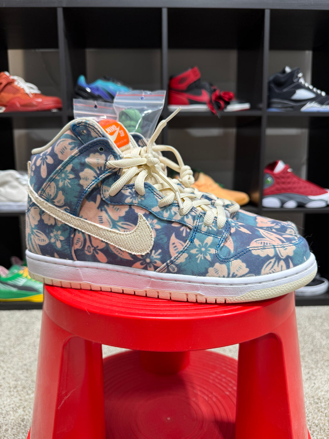Nike SB Dunk Hi Maui Wowie Sz 10.5 NO BOX