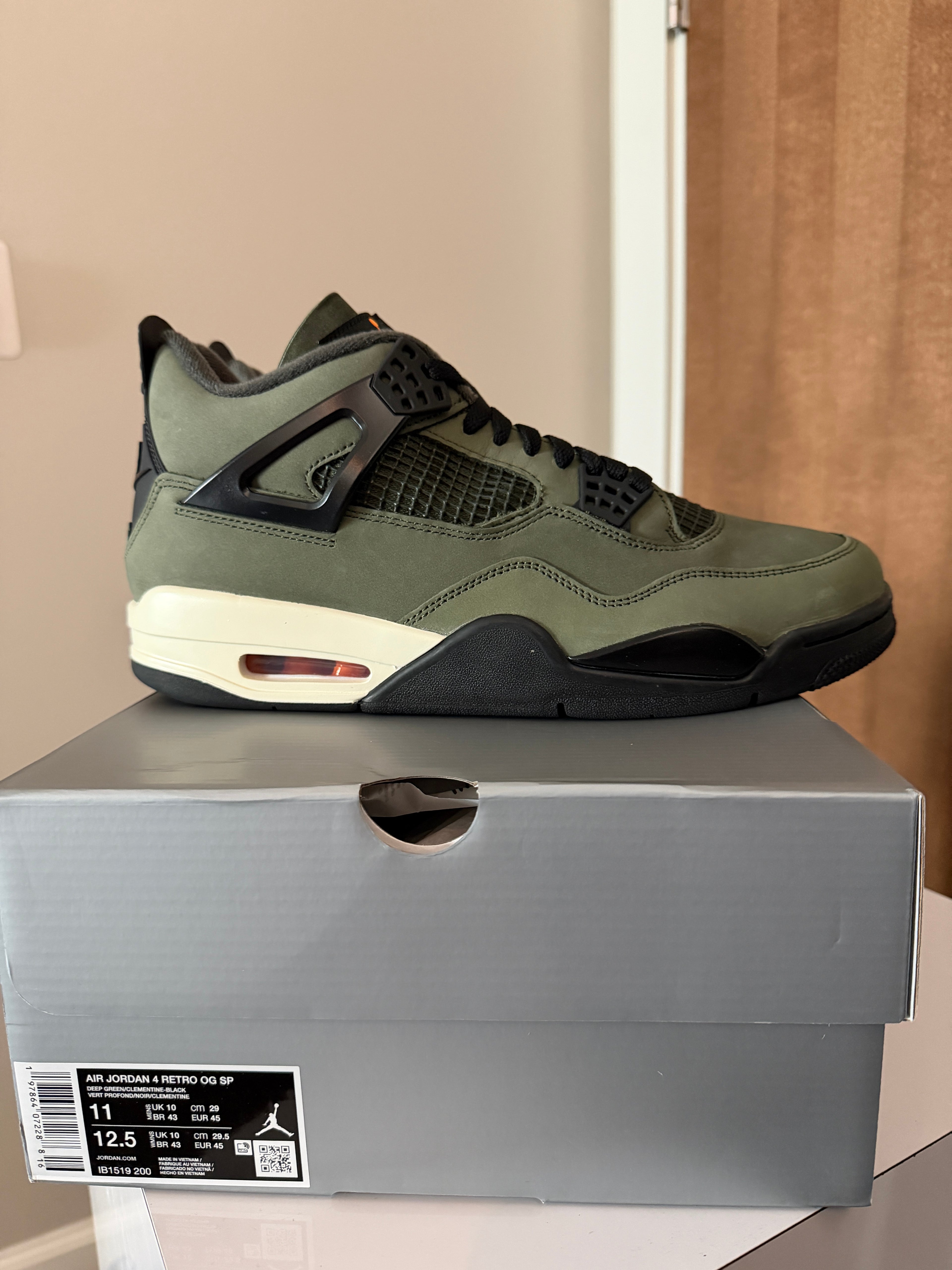 Jordan 4 Retro OG SP Undefeated (2025) Sz 11