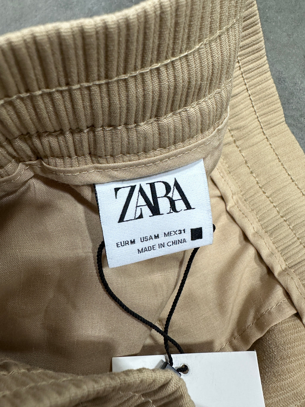 Zara Pants Sz M