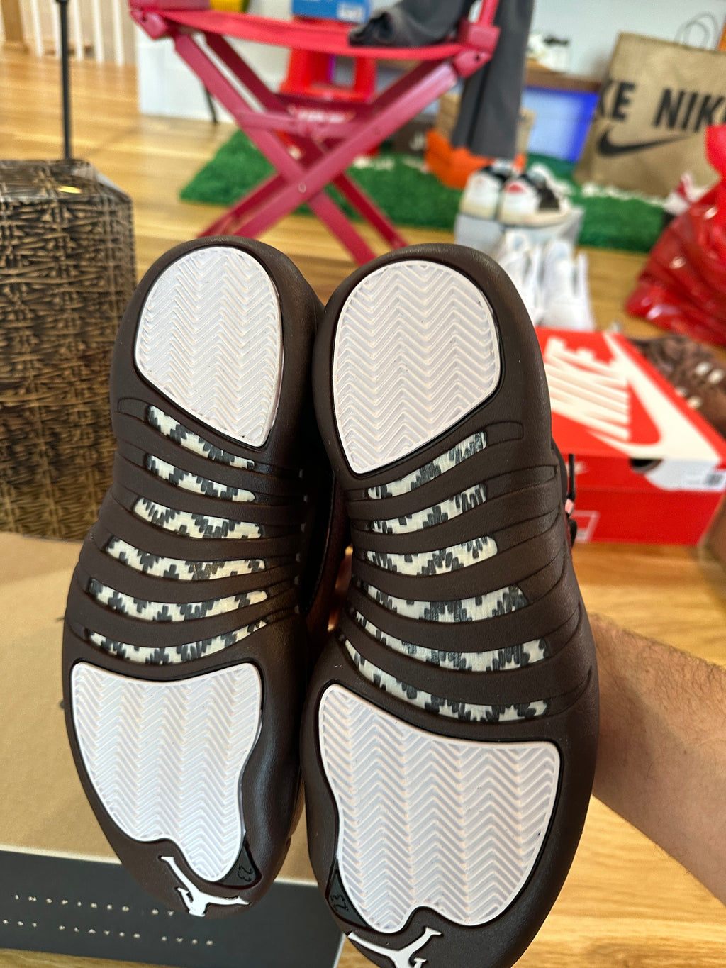 Jordan 12 Retro SP A Ma Maniére Black Sz M7.5/W9