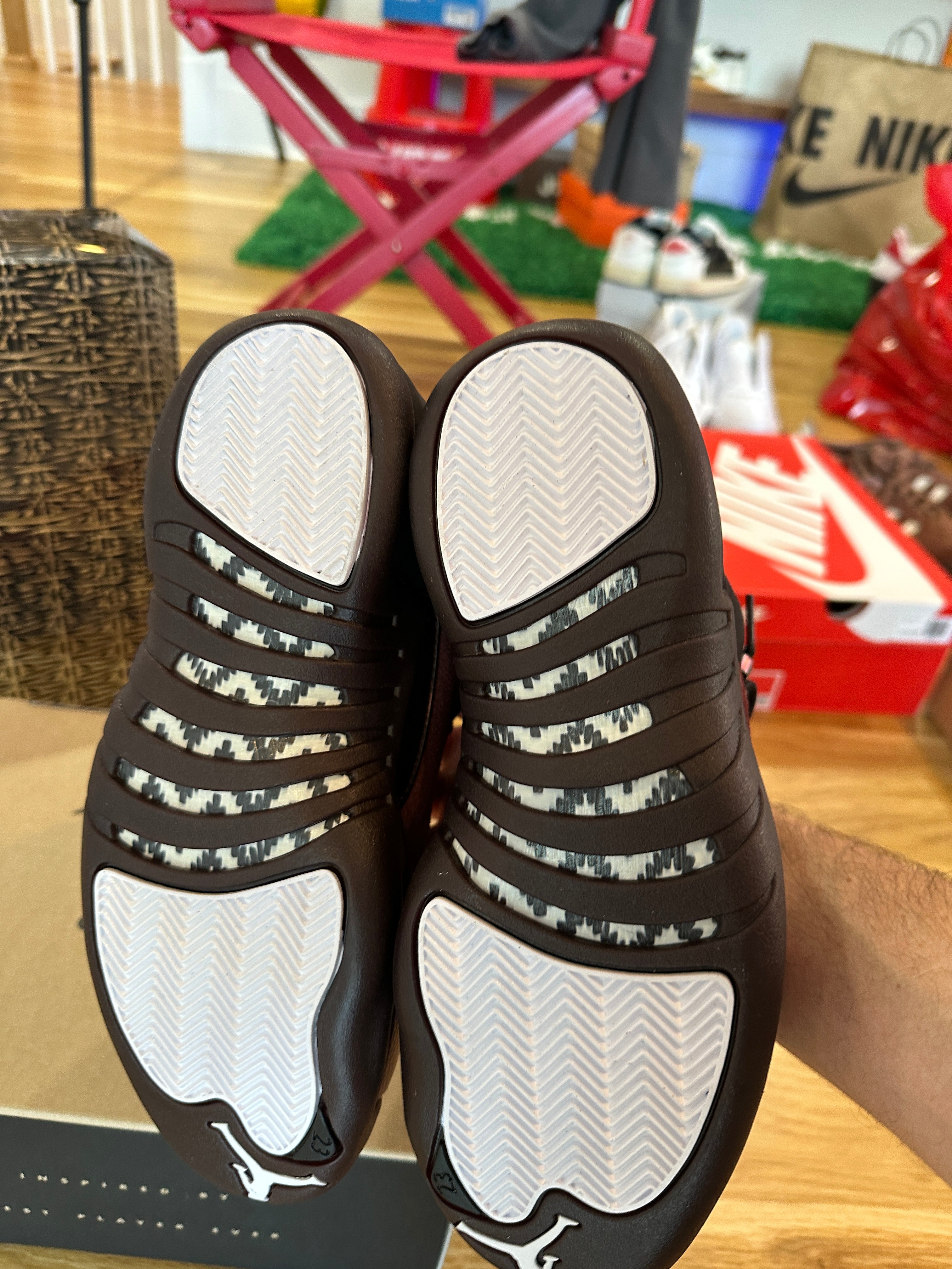 Jordan 12 Retro SP A Ma Maniére Black Sz M7.5/W9