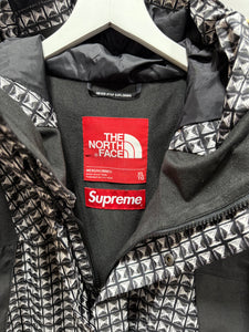 Supreme x The North Face Studded Mountain Light Jacket Sz XL
