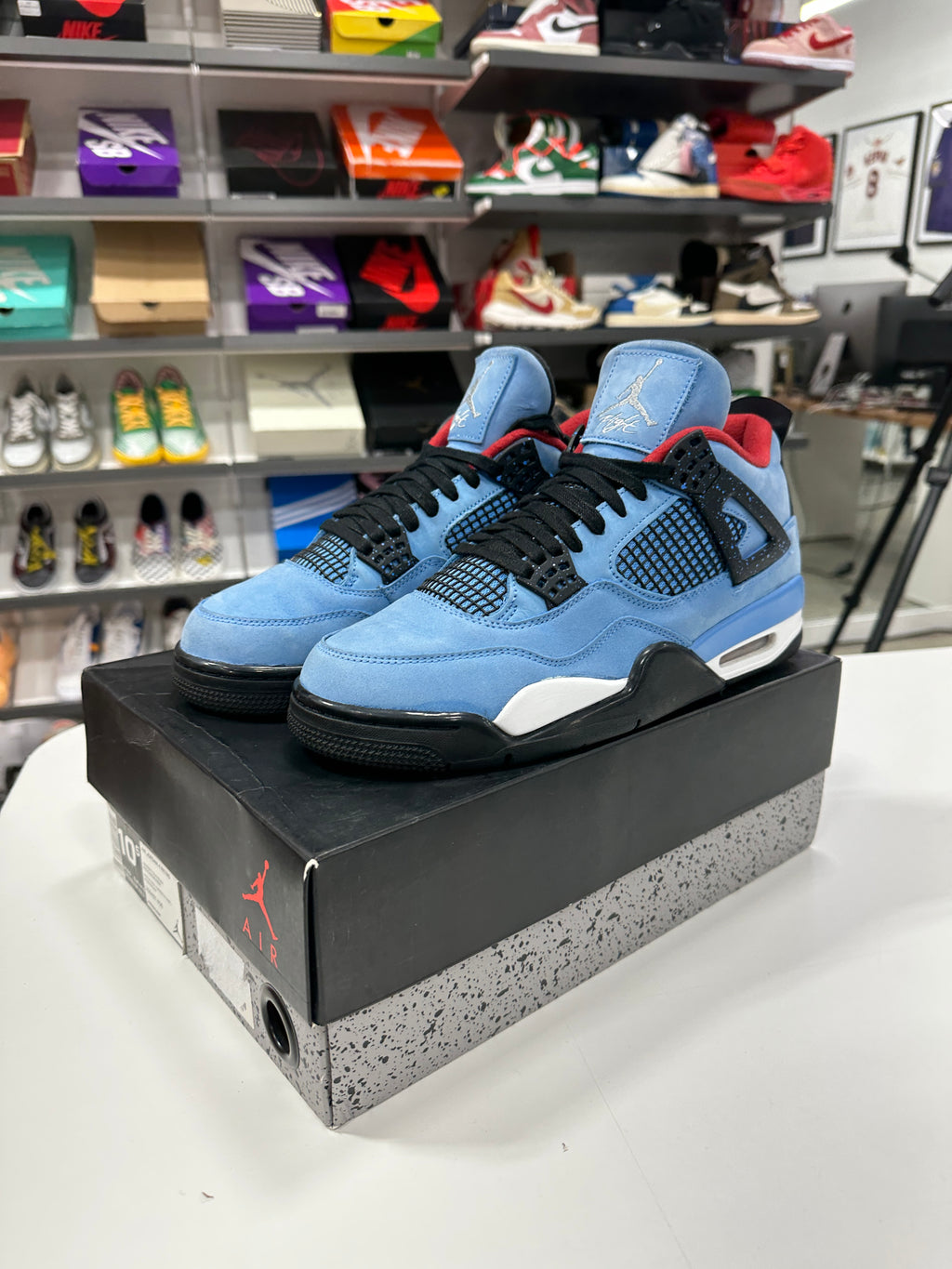Travis Scott Jordan 4 Sz 10.5