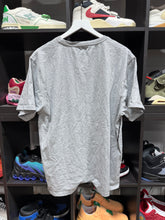 Load image into Gallery viewer, Flight Club T-Shirt Grey Sz L
