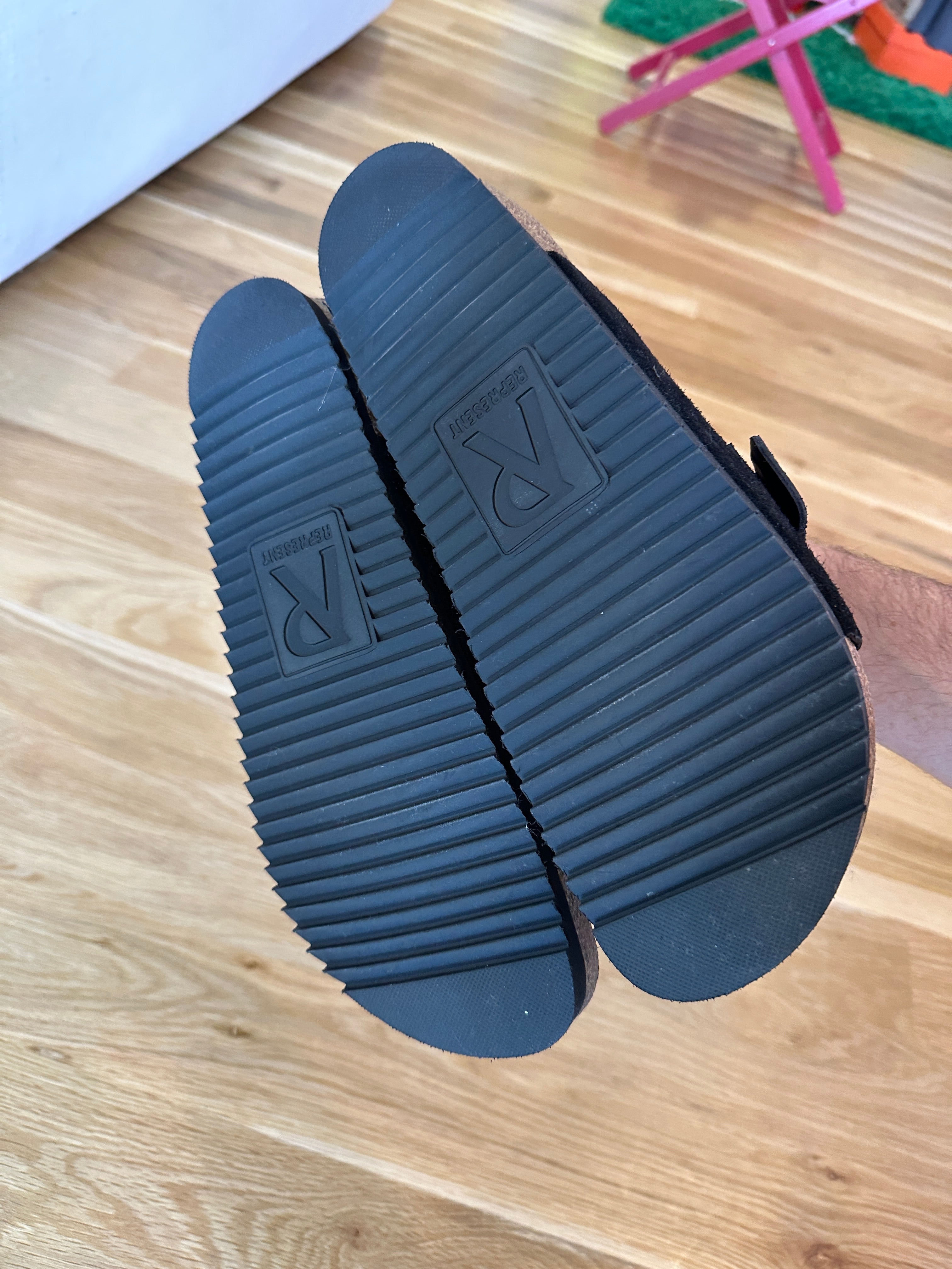 Represent Pool Slipper Black Sz 11