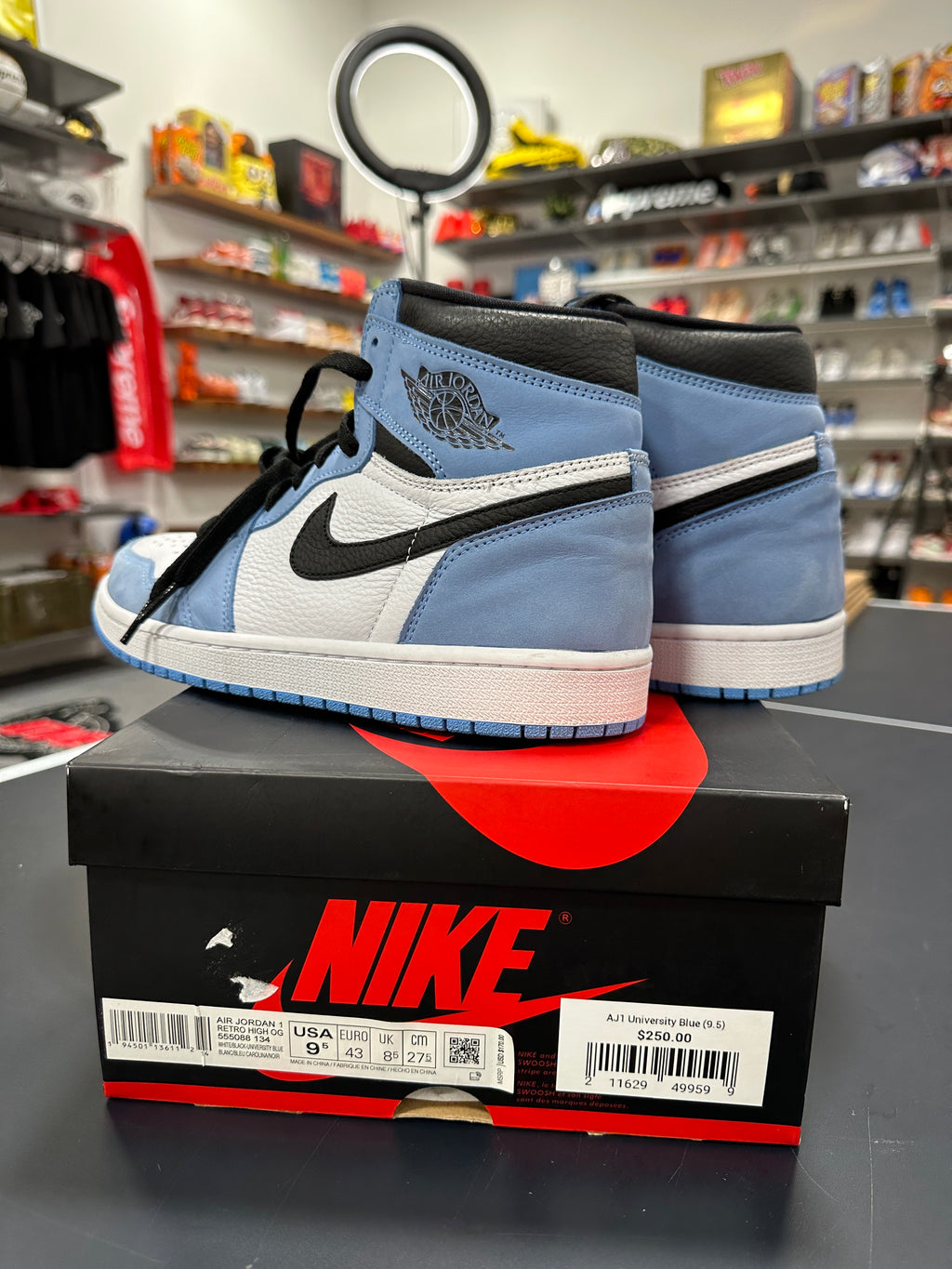 Jordan 1 High University Blue Sz 9.5