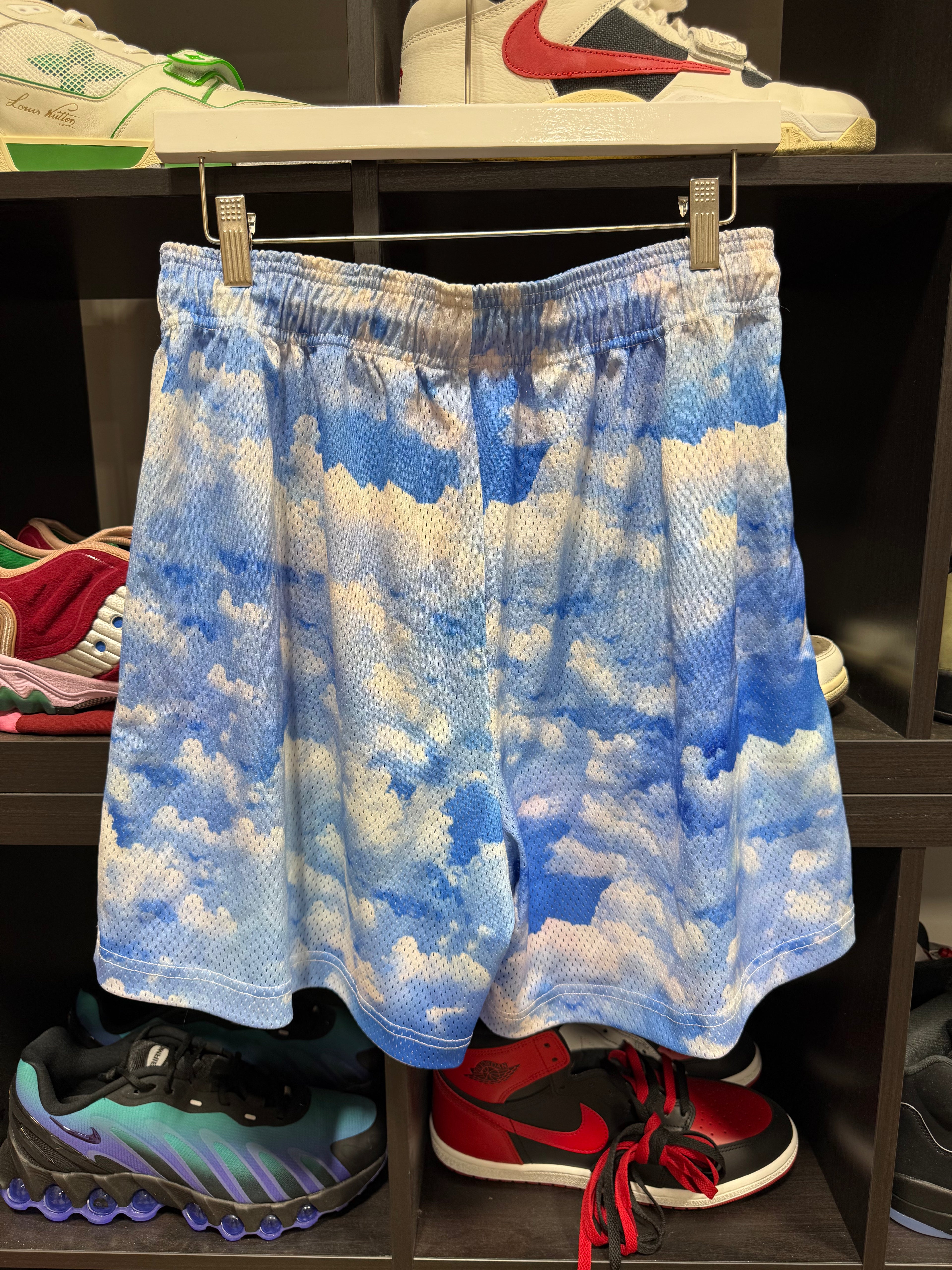 Eric Emanuel Shorts Clouds Sz XL