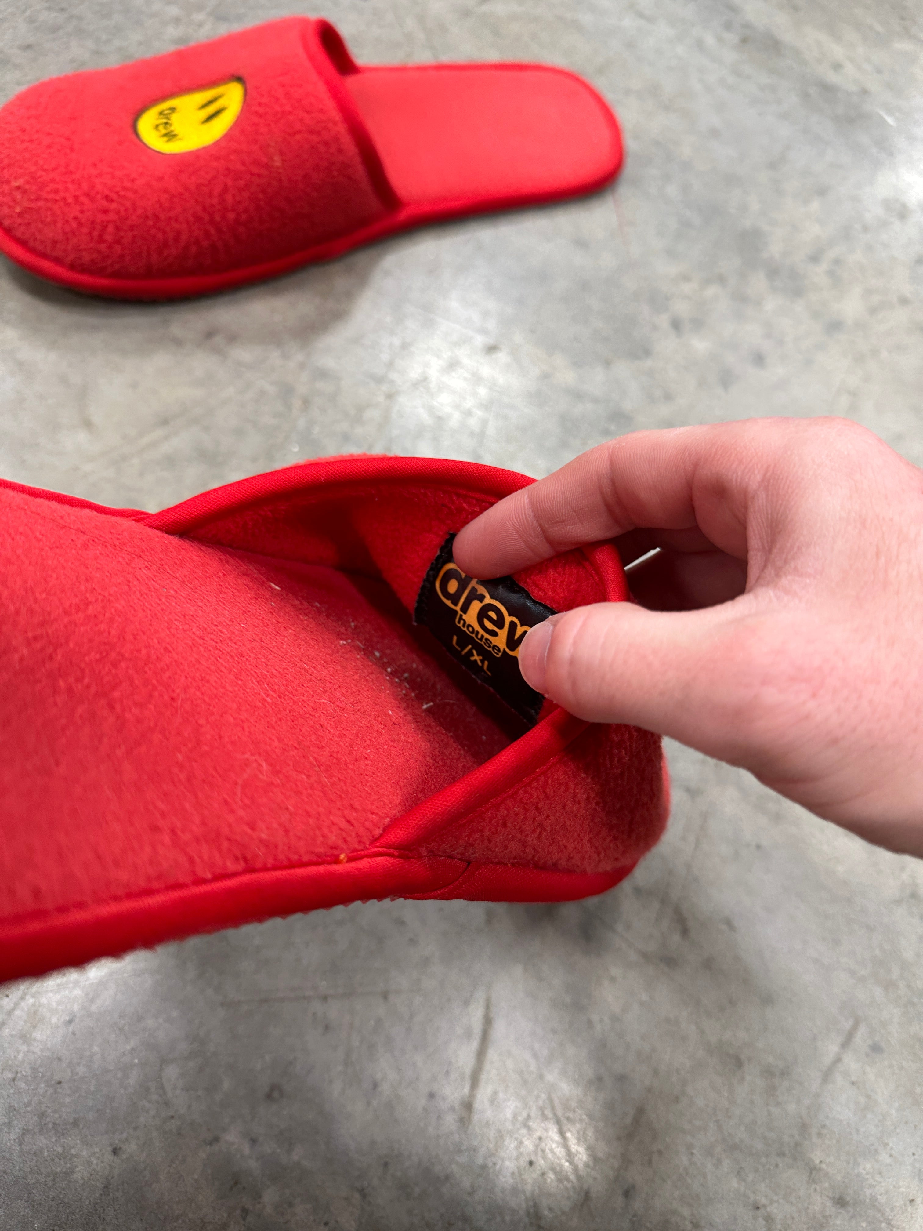 Drew House Slippers Sz L/XL