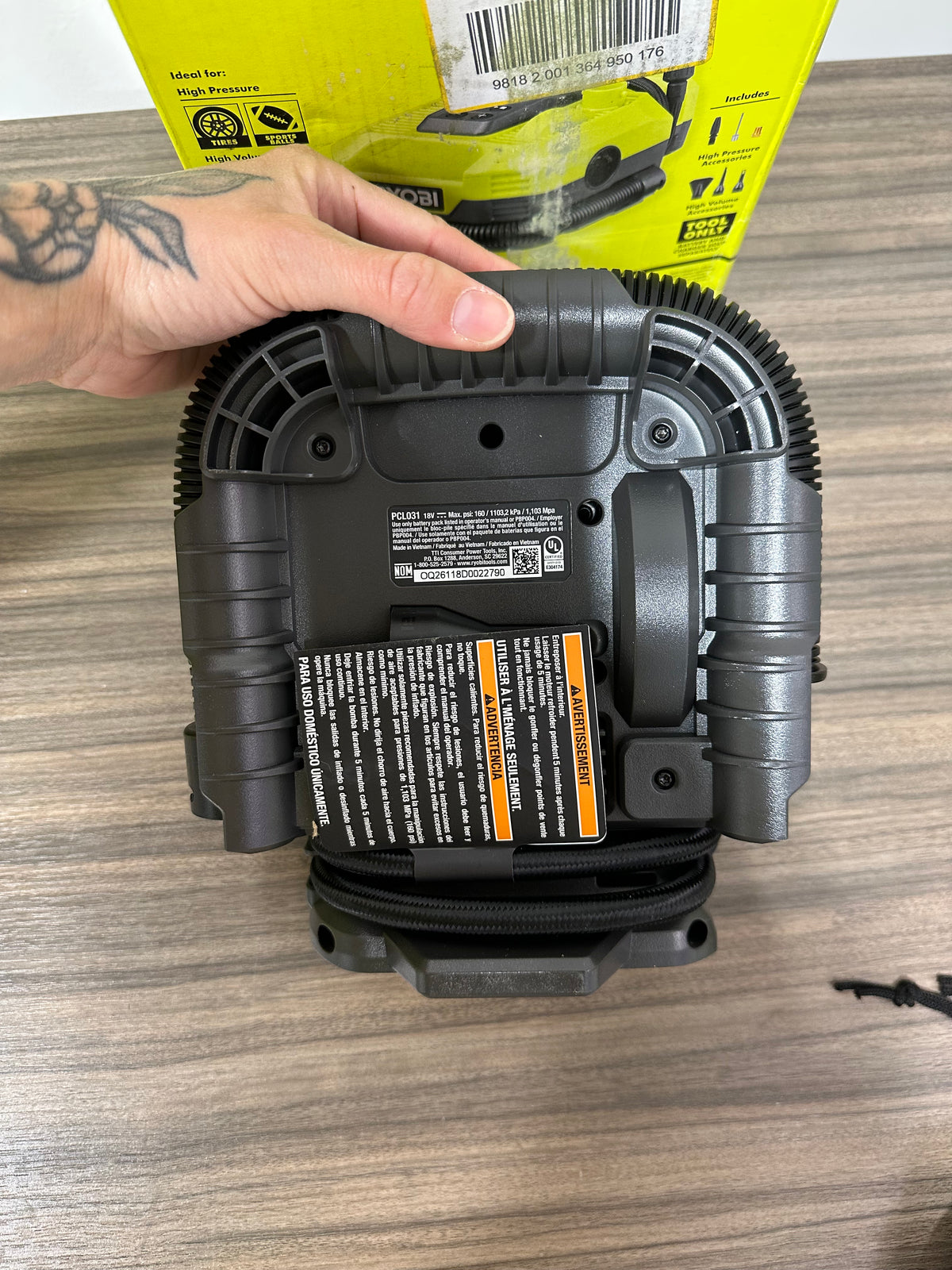 RYOBI ONE+ 18V Dual Function Digital Inflator/Deflator (Model PCL031B)