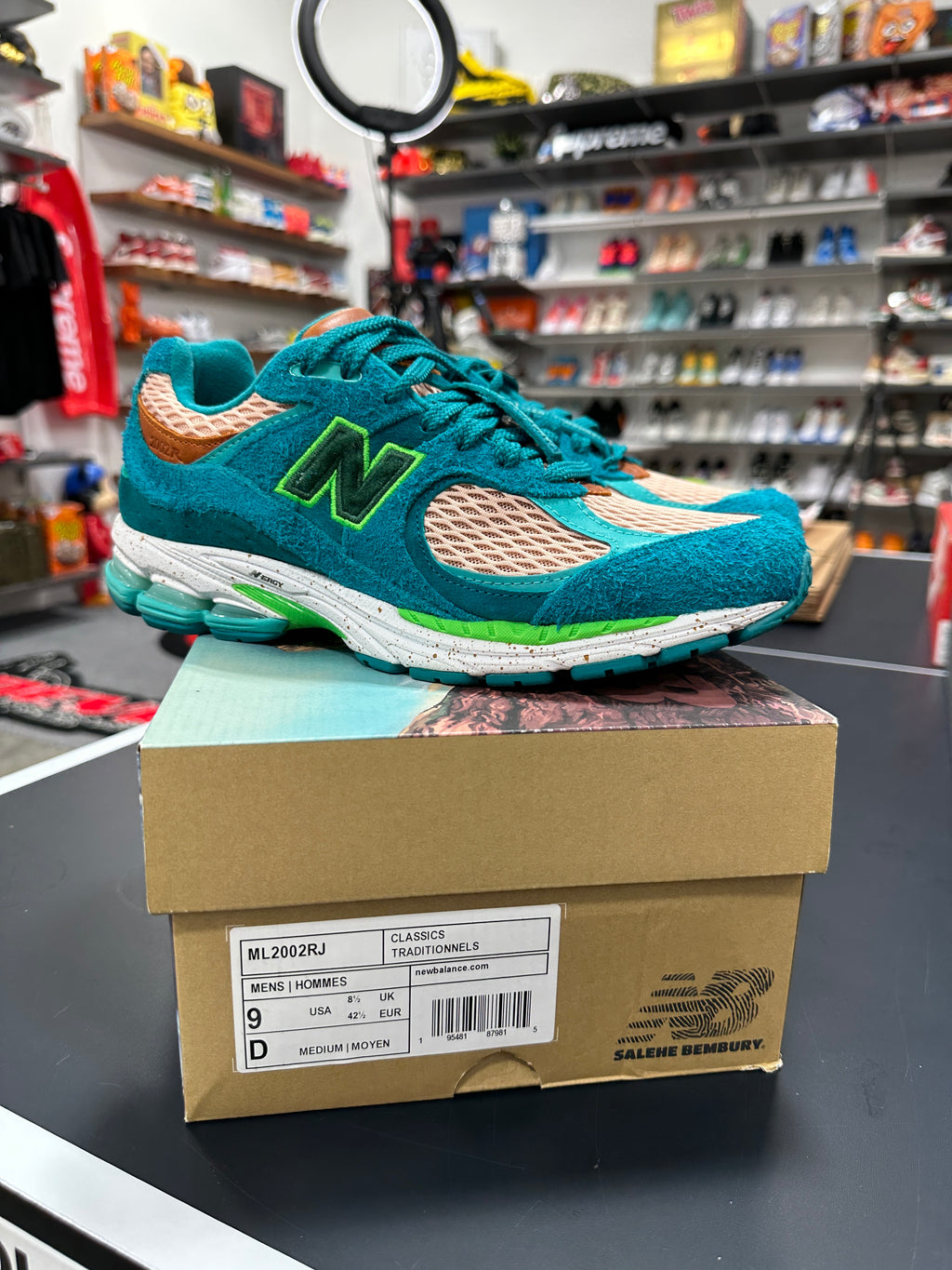 New Balance ML2002R Salehe Bembury Sz 9
