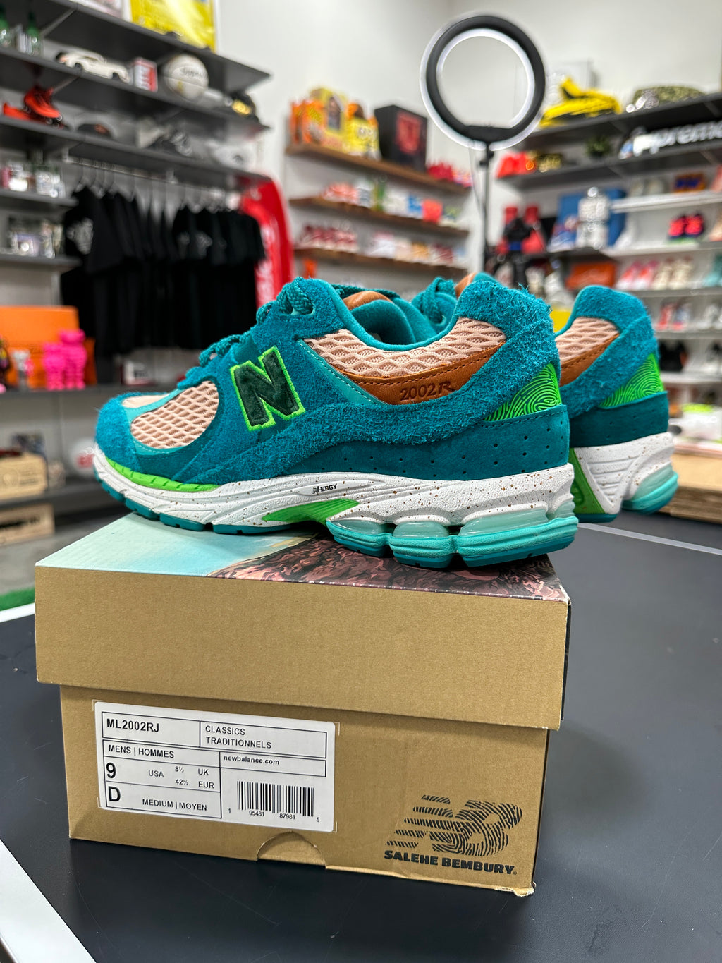 New Balance ML2002R Salehe Bembury Sz 9