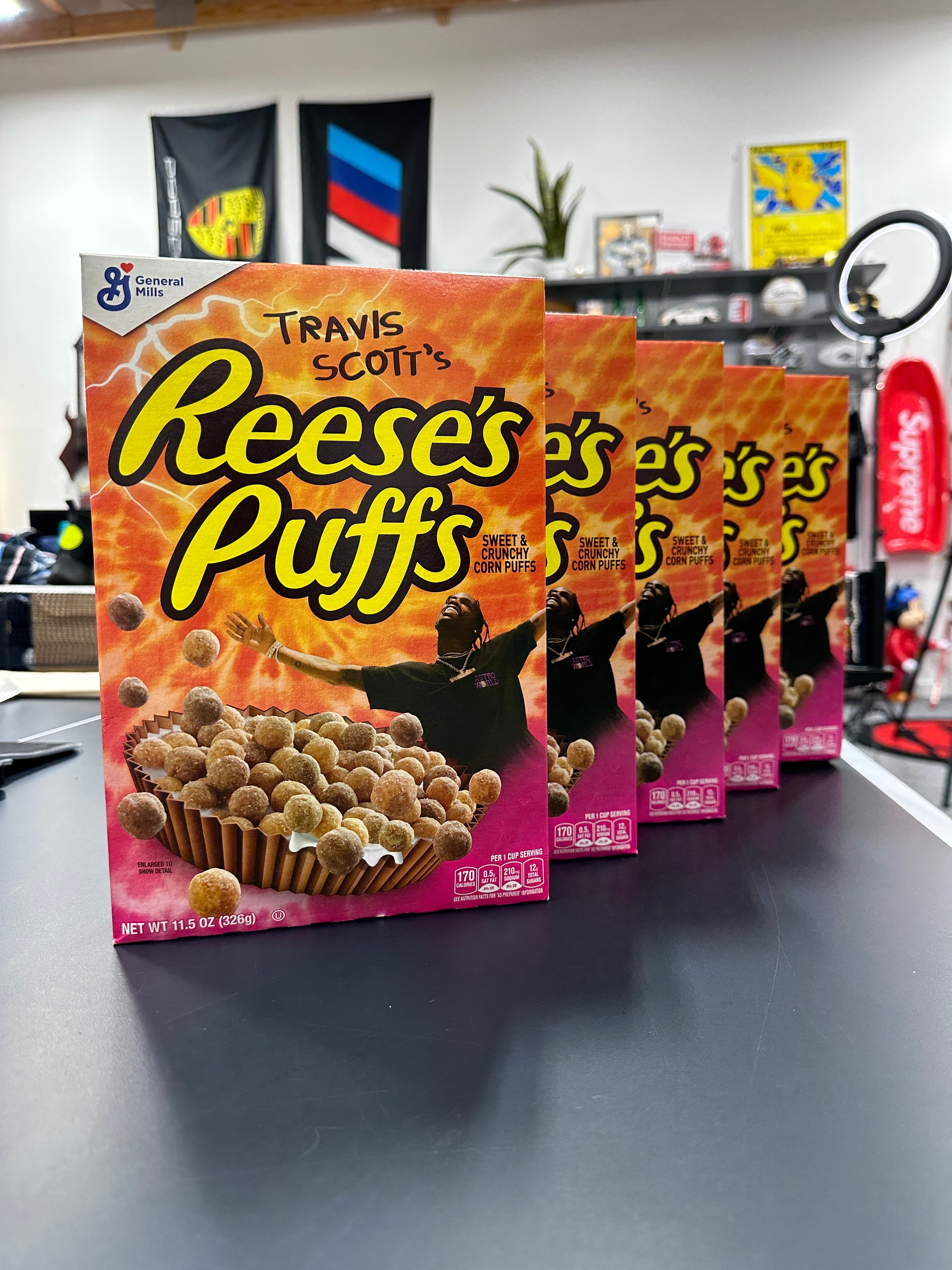 Travis Scott Reeses Puffs (Inedible)