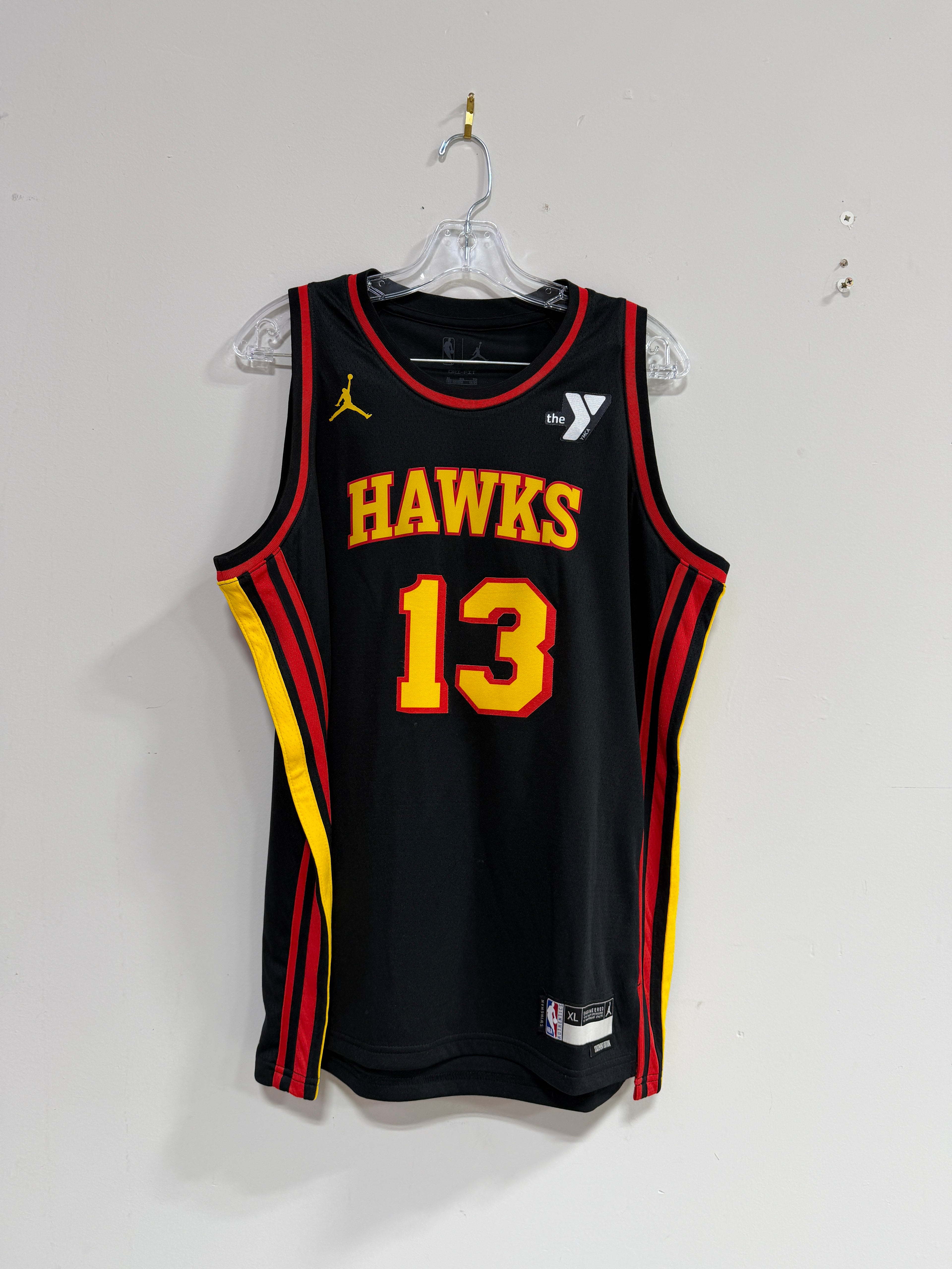 Atlanta Hawks Statement Edition Swingman Bogdan Bogdanović (#13) jersey sz XL