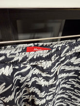 Load image into Gallery viewer, Supreme All Over Print Swim Trunks Sz M
