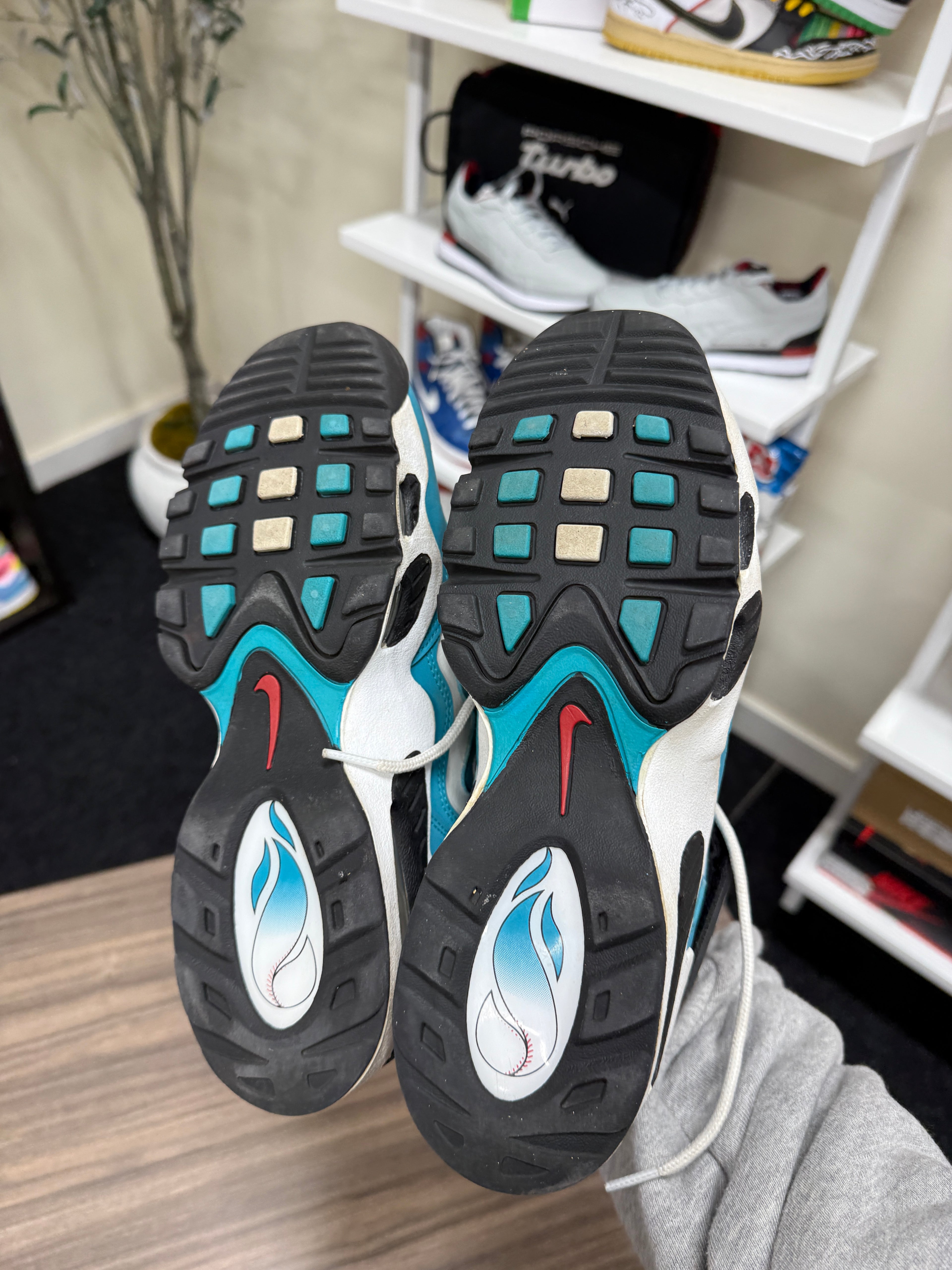 Air Griffey Max 1 'Aqua Size 8.5