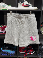 Load image into Gallery viewer, Eric Emanuel Shorts Fuzzy/White/Pink Sz XL
