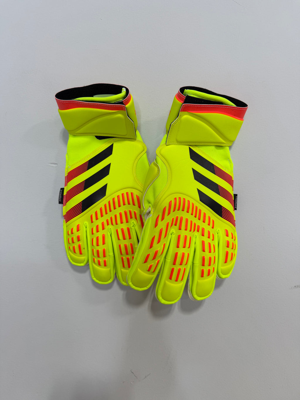 Adidas Predator Goalkeeper Gloves Match Fingersave Sz 10