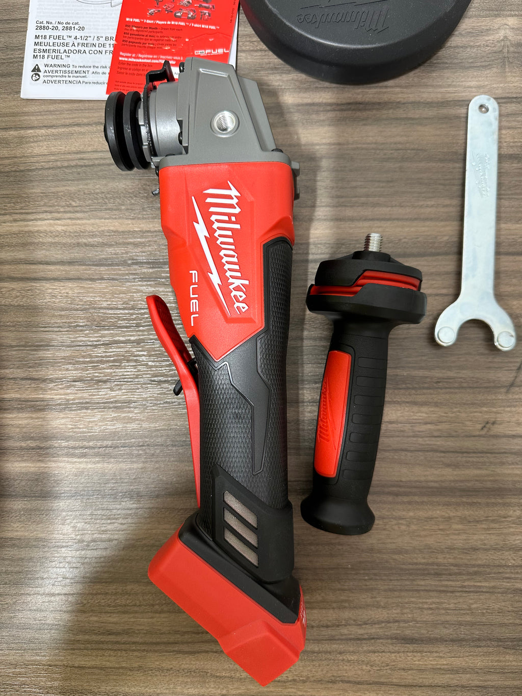 Milwaukee M18 FUEL 18V Lithium-Ion Cordless 4-1/2" / 5" Braking Angle Grinder (Model 2880-20)