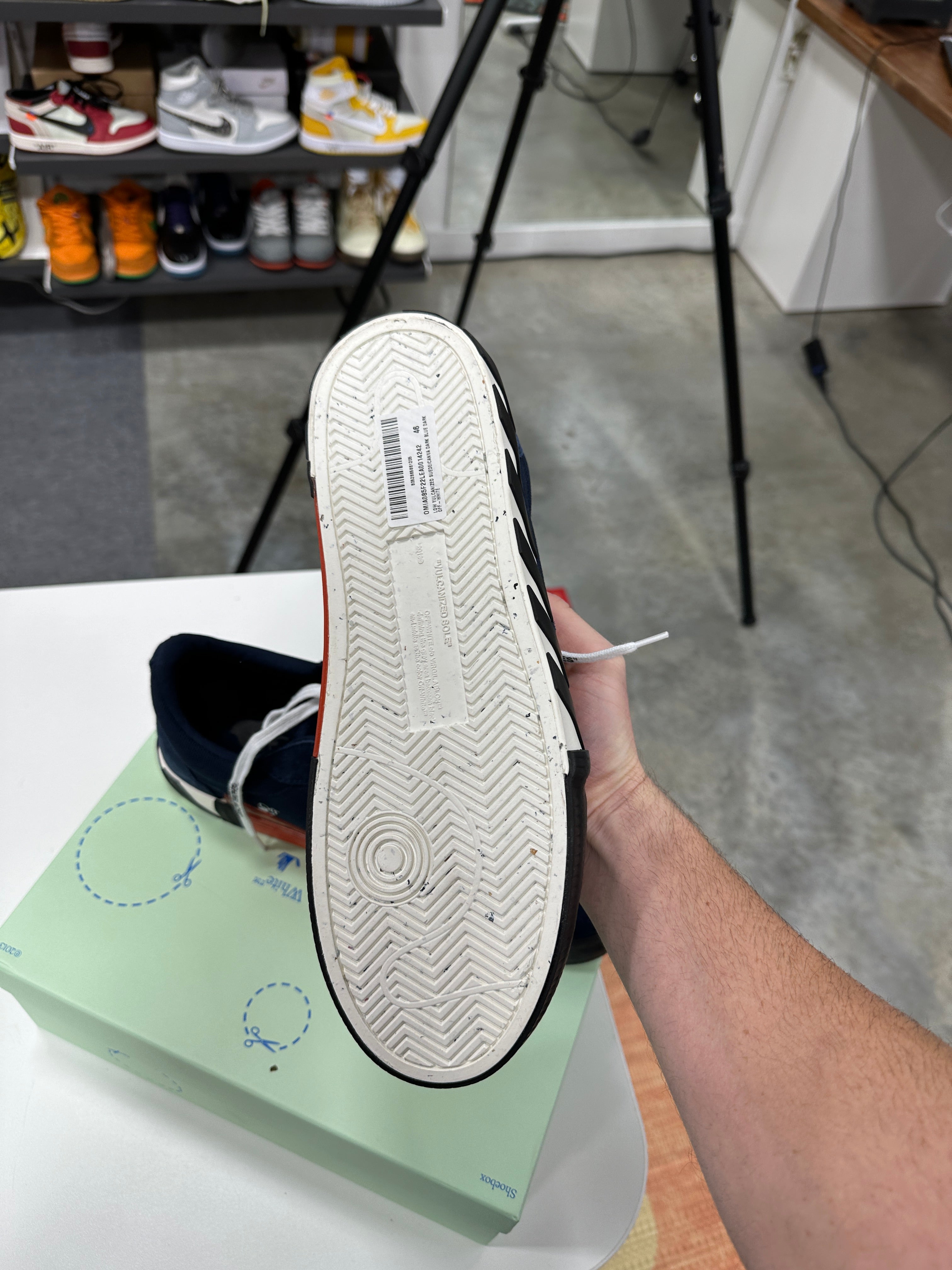 Off White Vulc Navy Sz 46