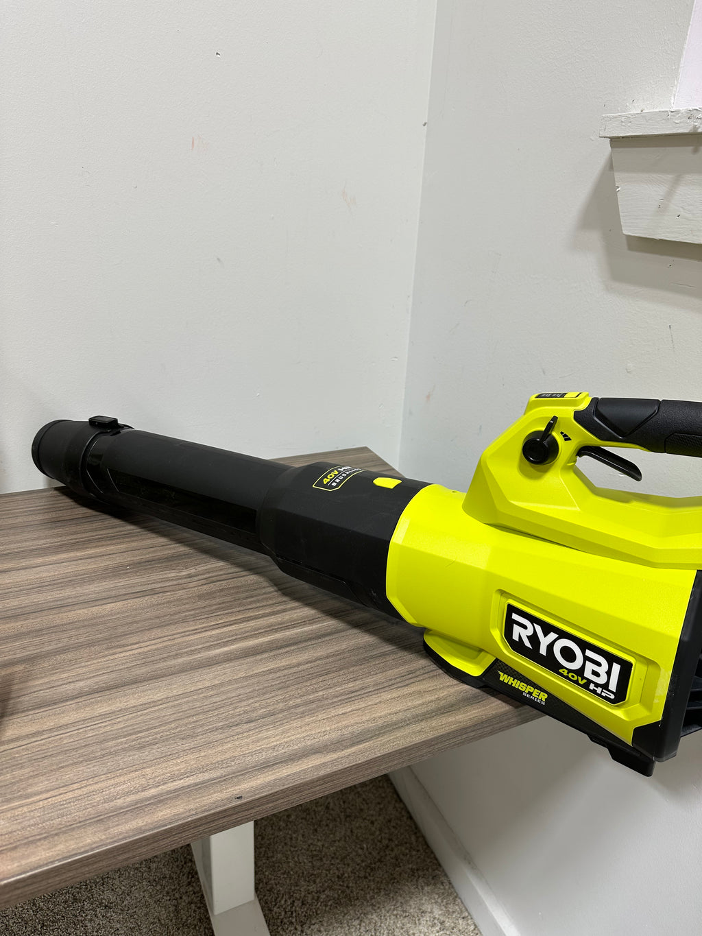 NO BATTERY RYOBI 40V HP Brushless WHISPER SERIES Cordless Jet Fan Leaf Blower Kit (READ - Battery For Parts)