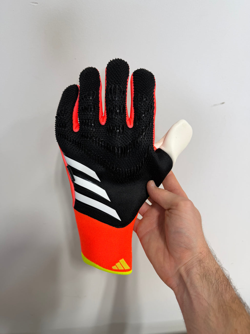 Adidas Predator Goalkeeper Gloves Pro Fingersave Sz 10