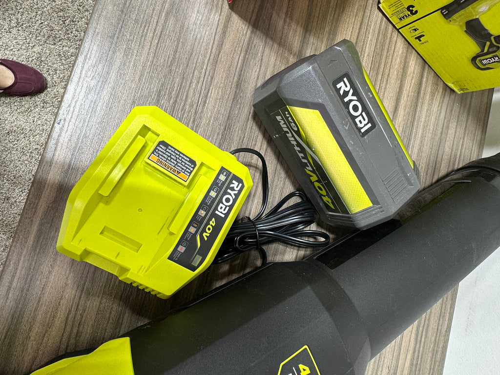 NO BATTERY RYOBI 40V HP Brushless WHISPER SERIES Cordless Jet Fan Leaf Blower Kit (READ - Battery For Parts)