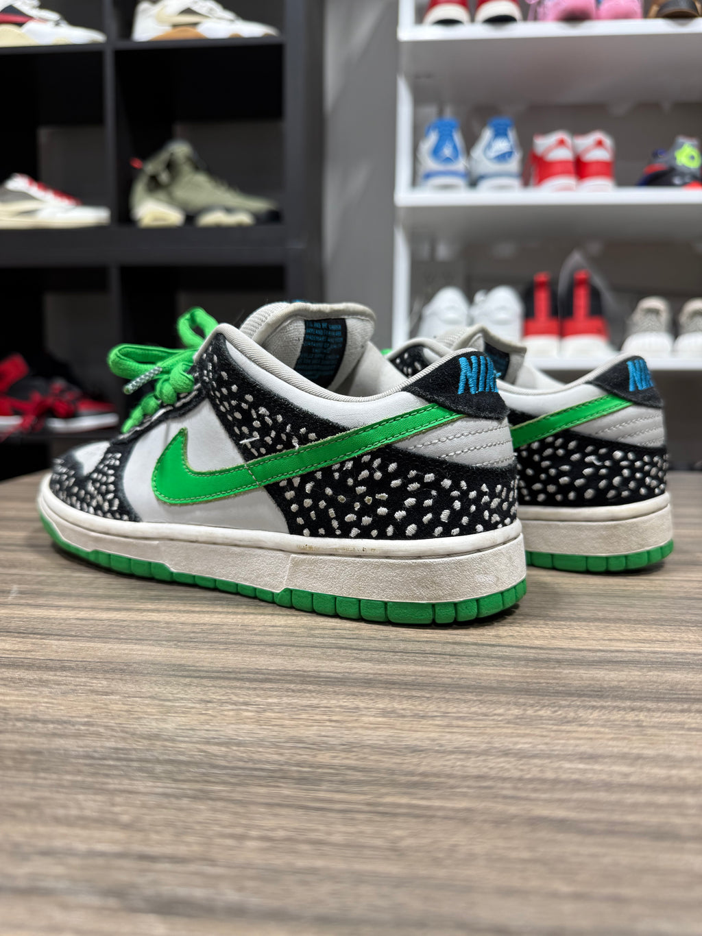 Nike SB Dunk Low Loon Sz 6 No Box
