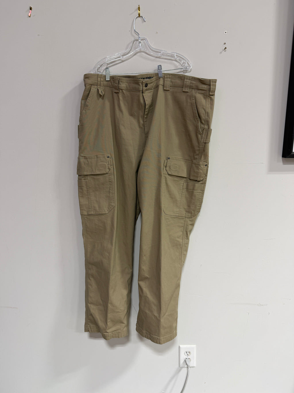 Duluth Trading Co. relaxed fit workwear pants men's sz 48x34