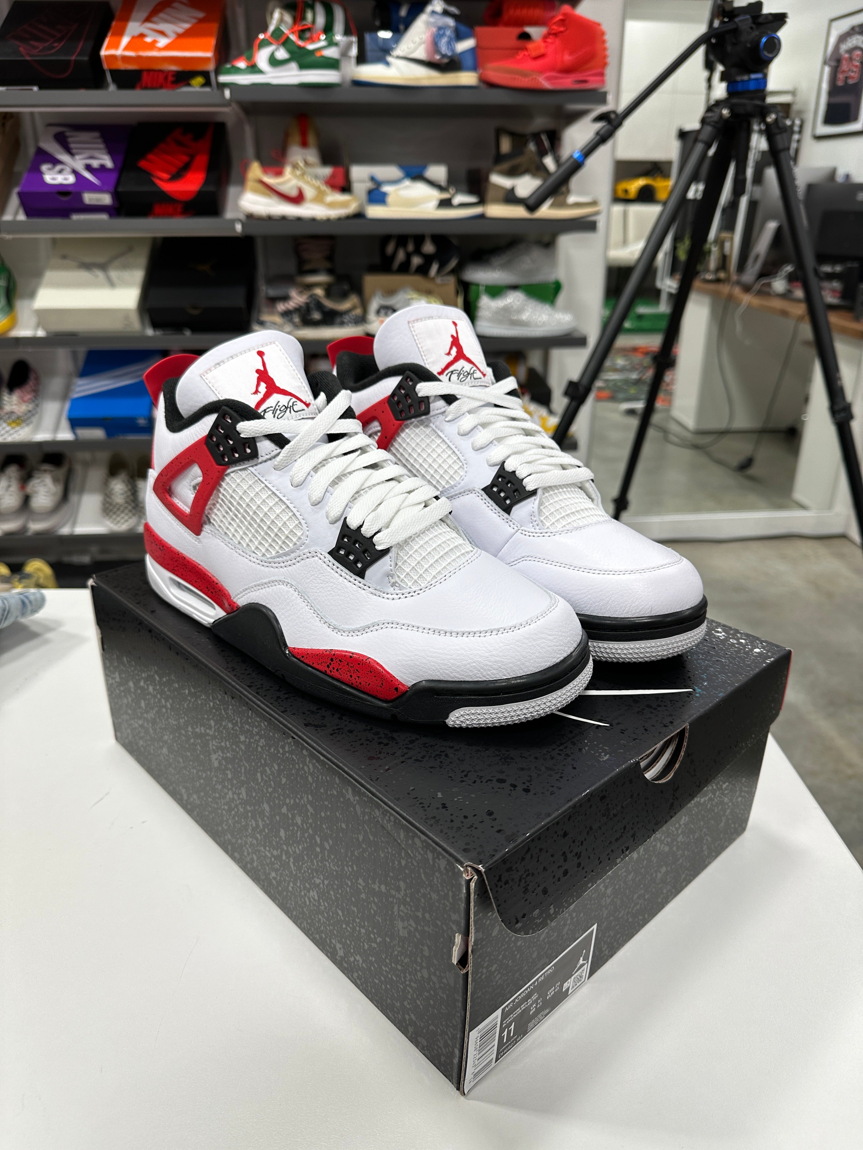 Jordan 4 Retro Red Cement Sz 11