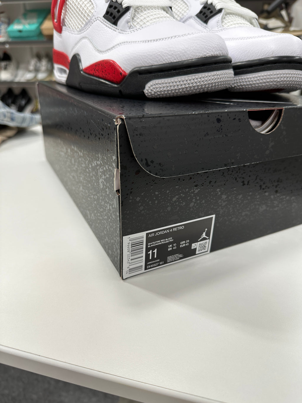 Jordan 4 Retro Red Cement Sz 11