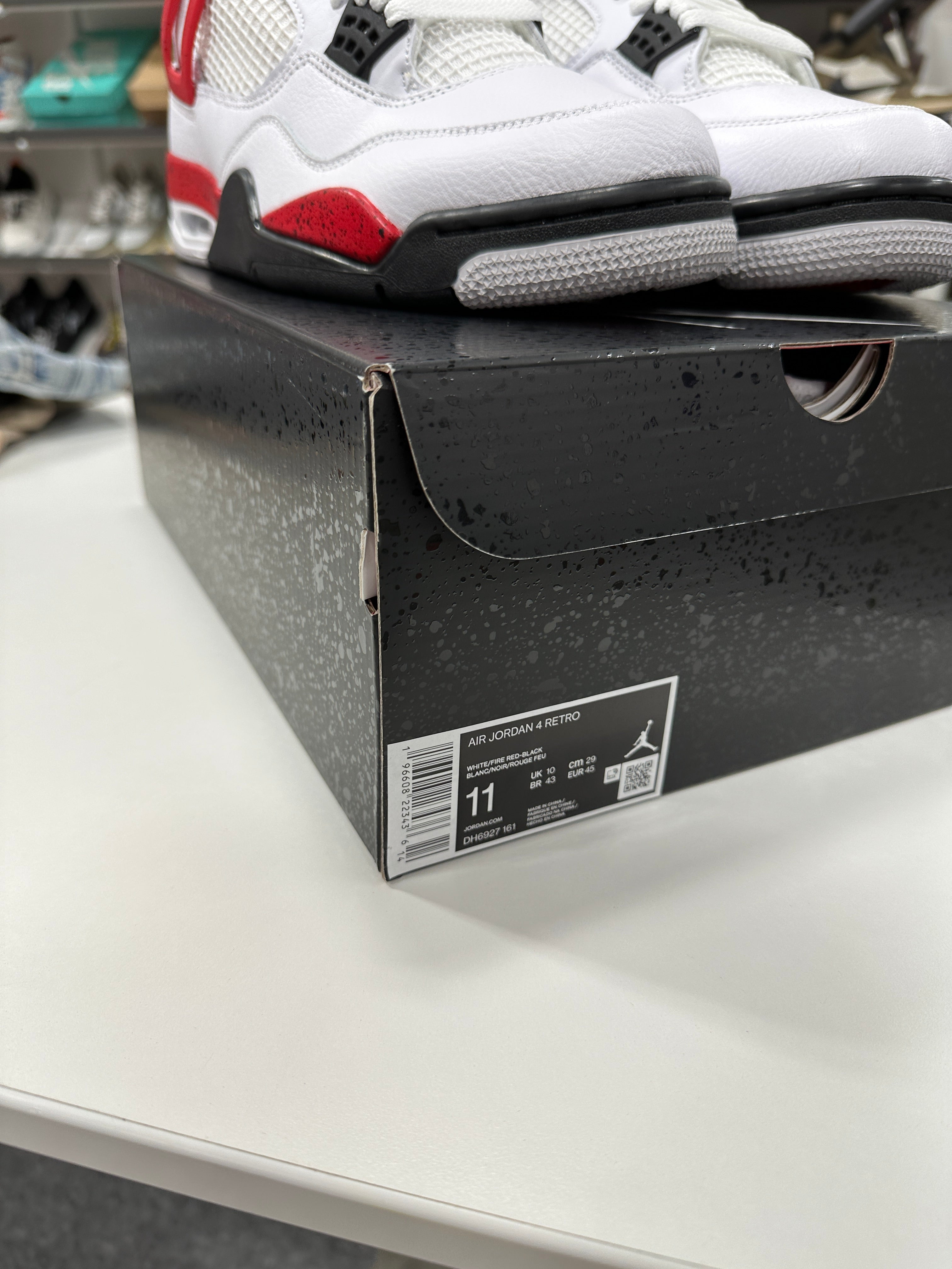 Jordan 4 Retro Red Cement Sz 11