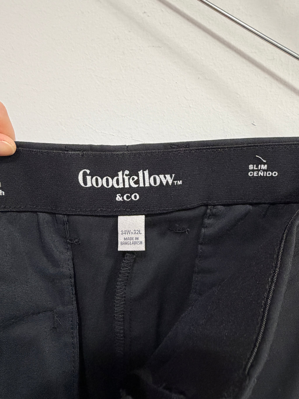 Goodfellow & Co black slim-fit chino pants men's Sz 34W/32L