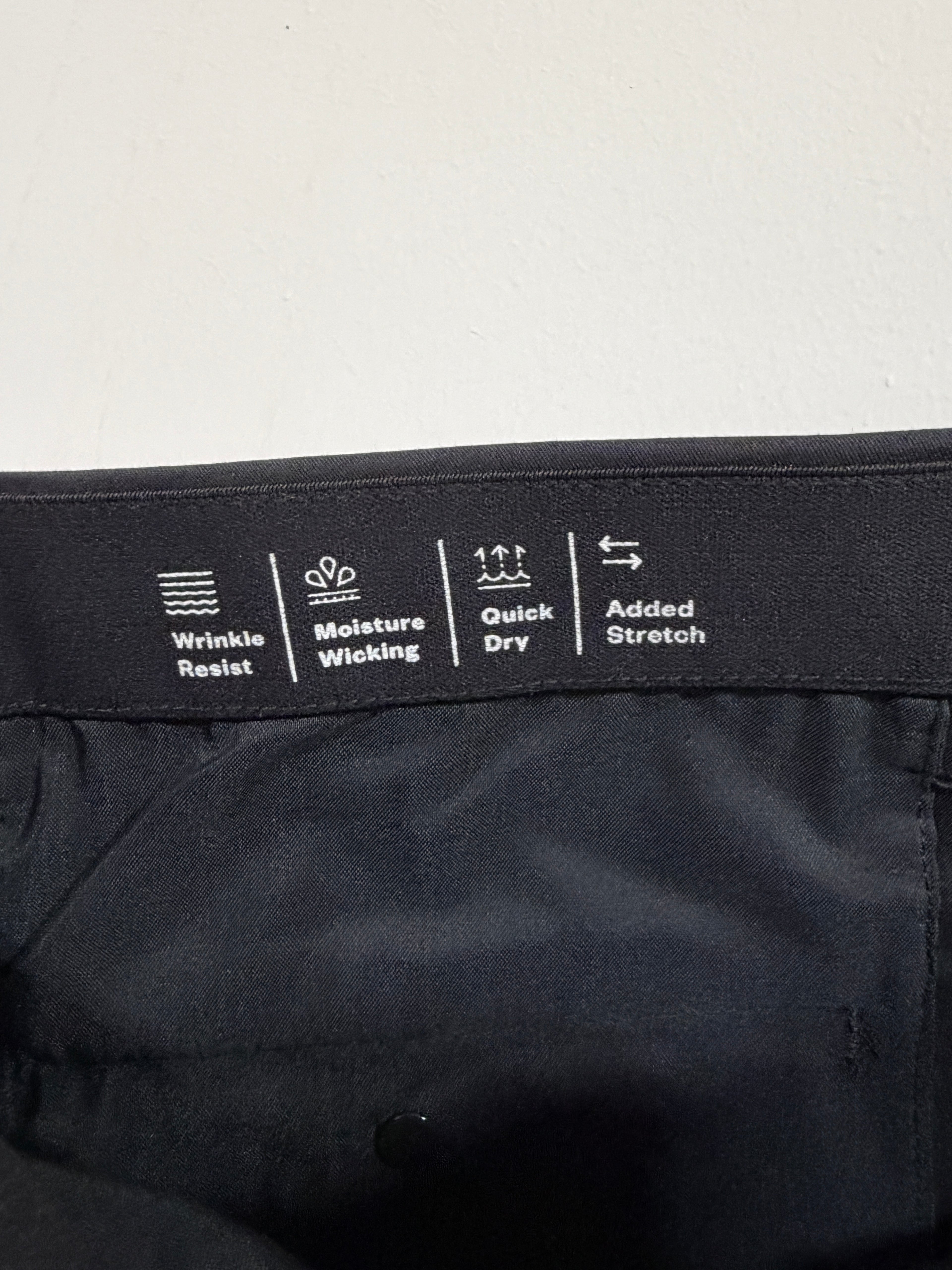 Goodfellow & Co black slim-fit chino pants men's Sz 34W/32L