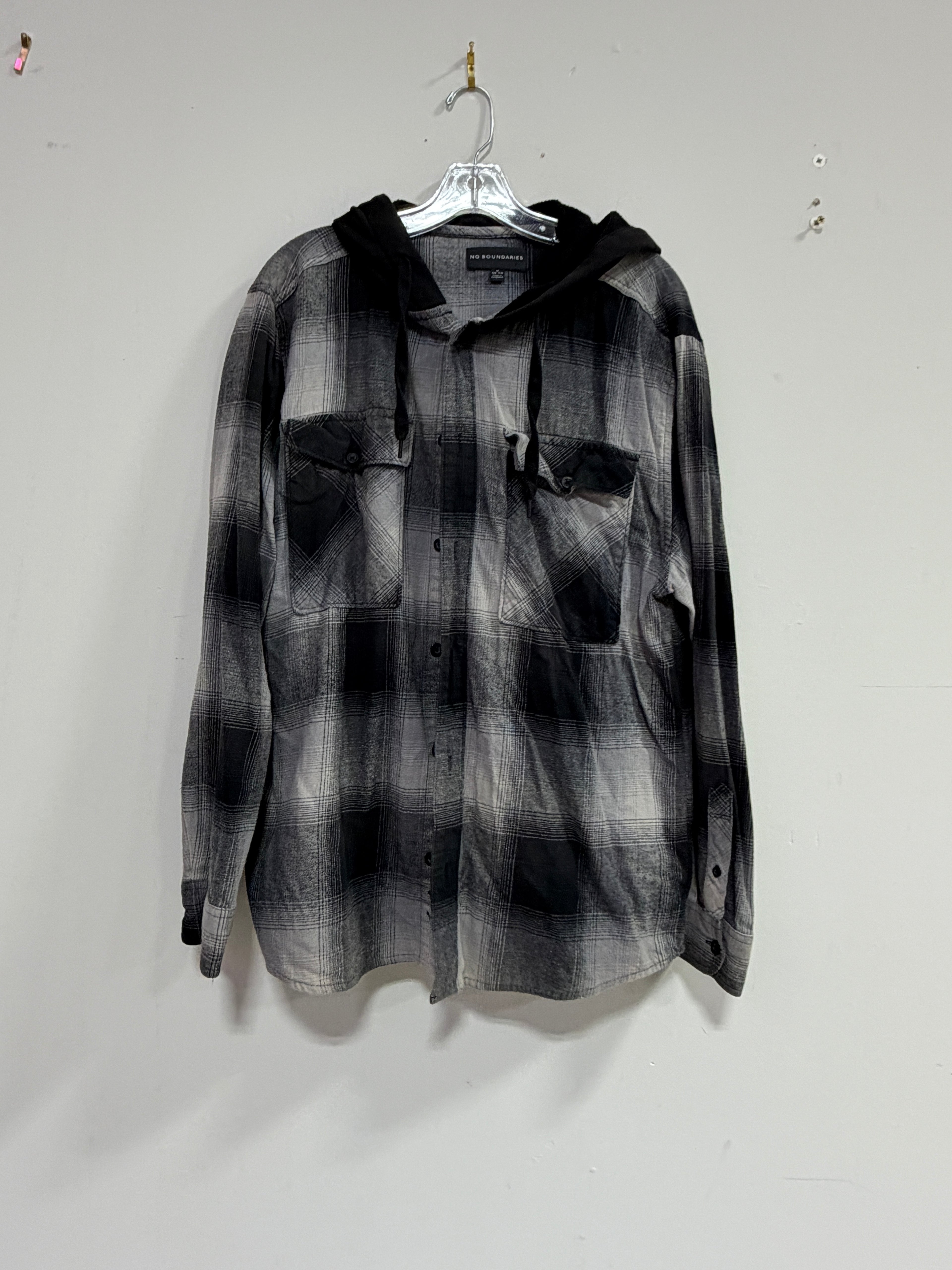 No Boundaries hooded flannel shirt men's sz M