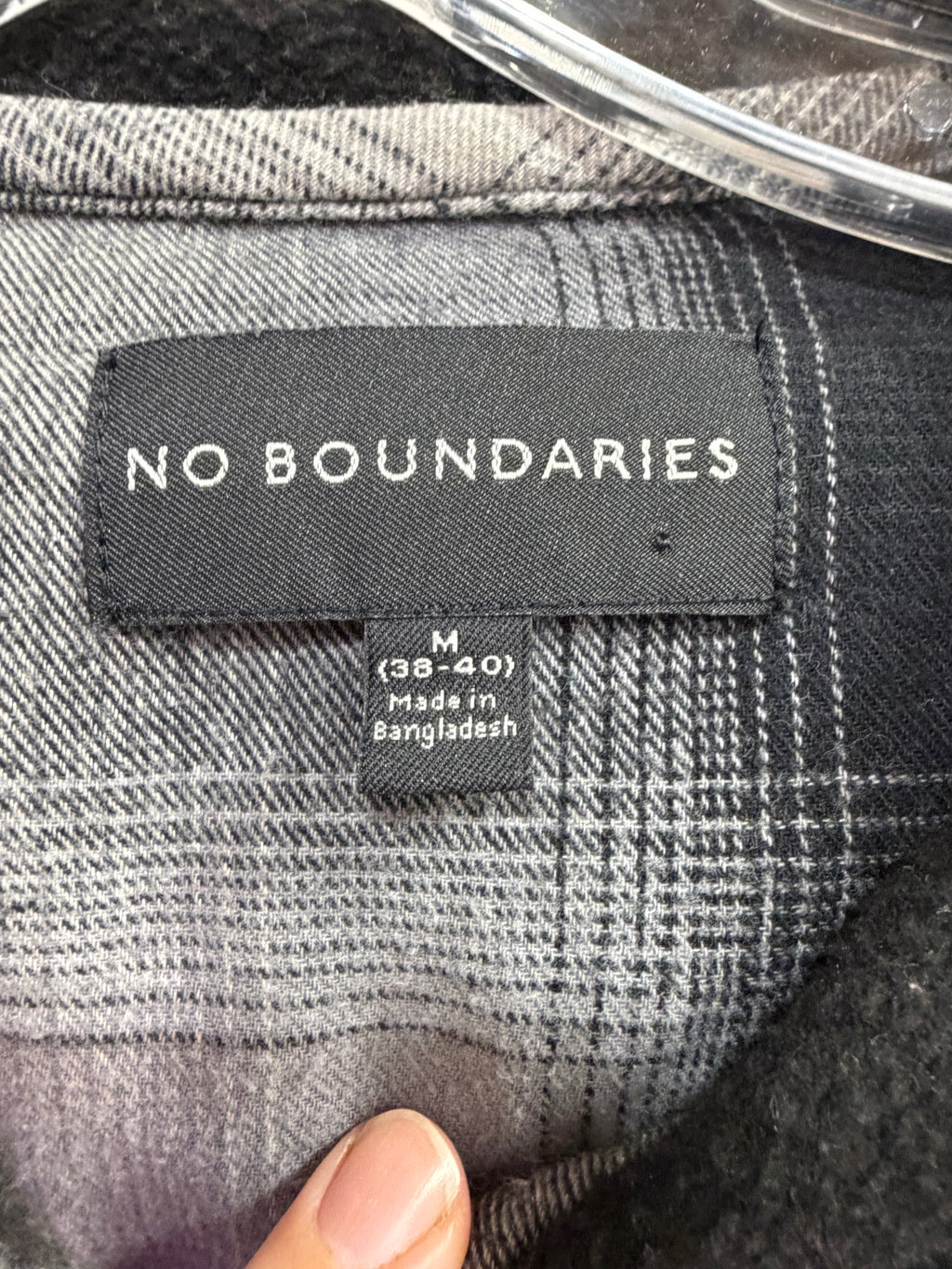 No Boundaries hooded flannel shirt men's sz M