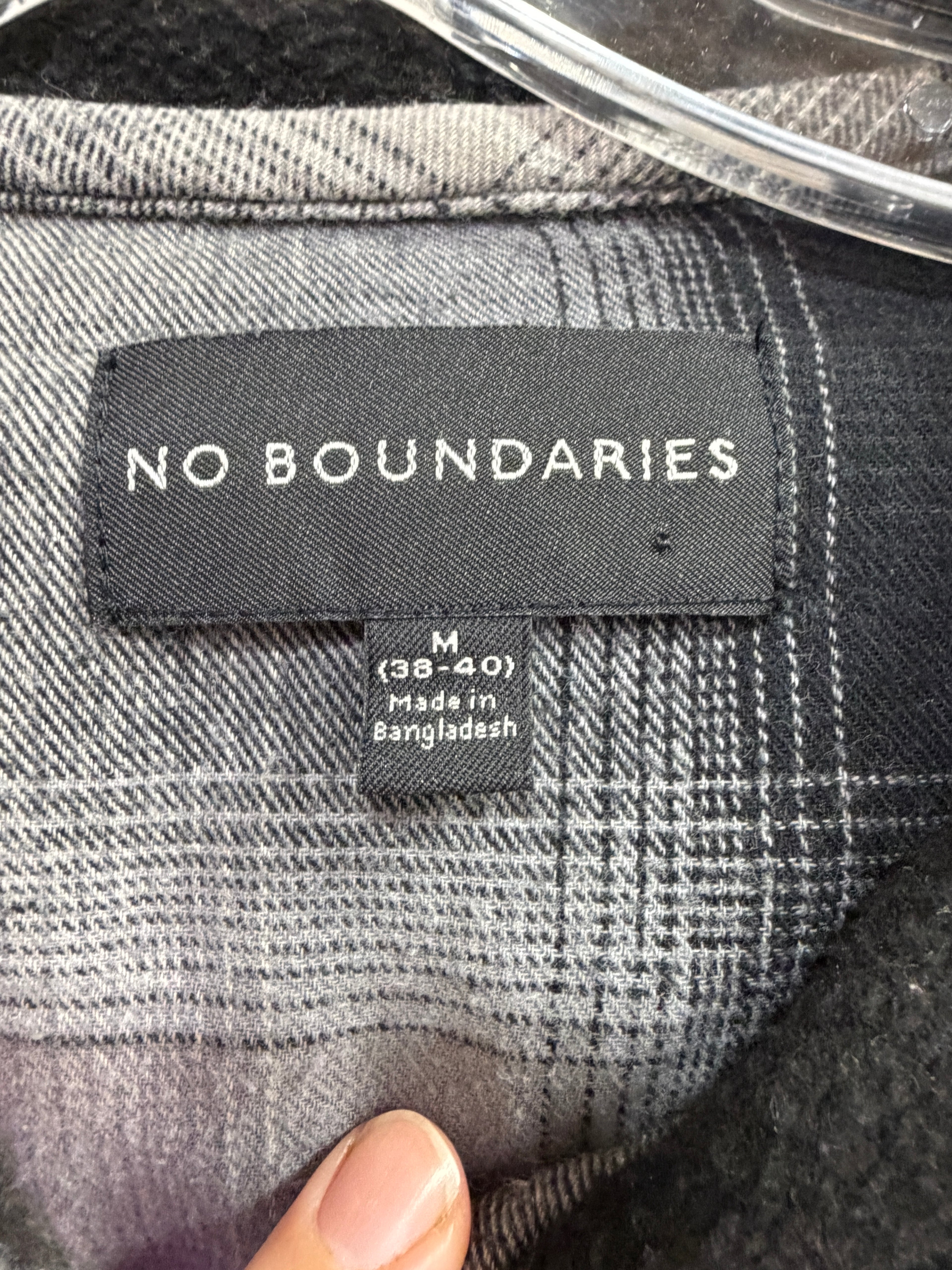 No Boundaries hooded flannel shirt men's sz M