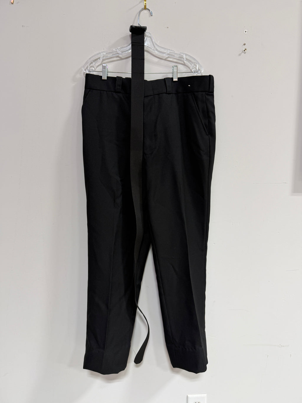 Security uniform: trousers (sz 38), button-down shirt (sz XL), & utility belt
