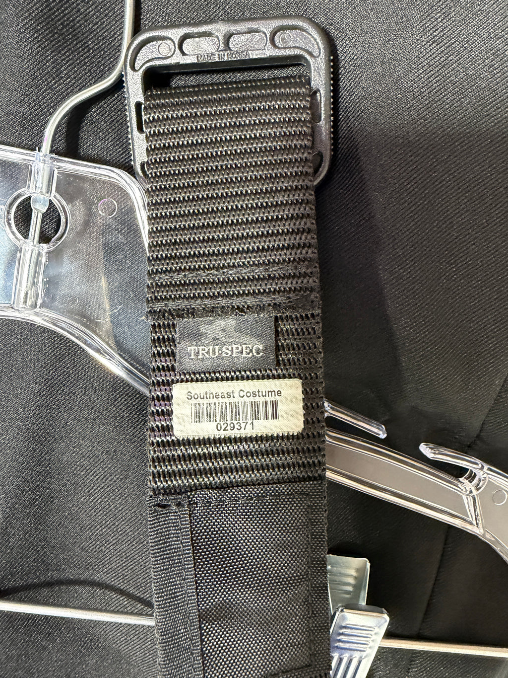 Security uniform: trousers (sz 38), button-down shirt (sz XL), & utility belt