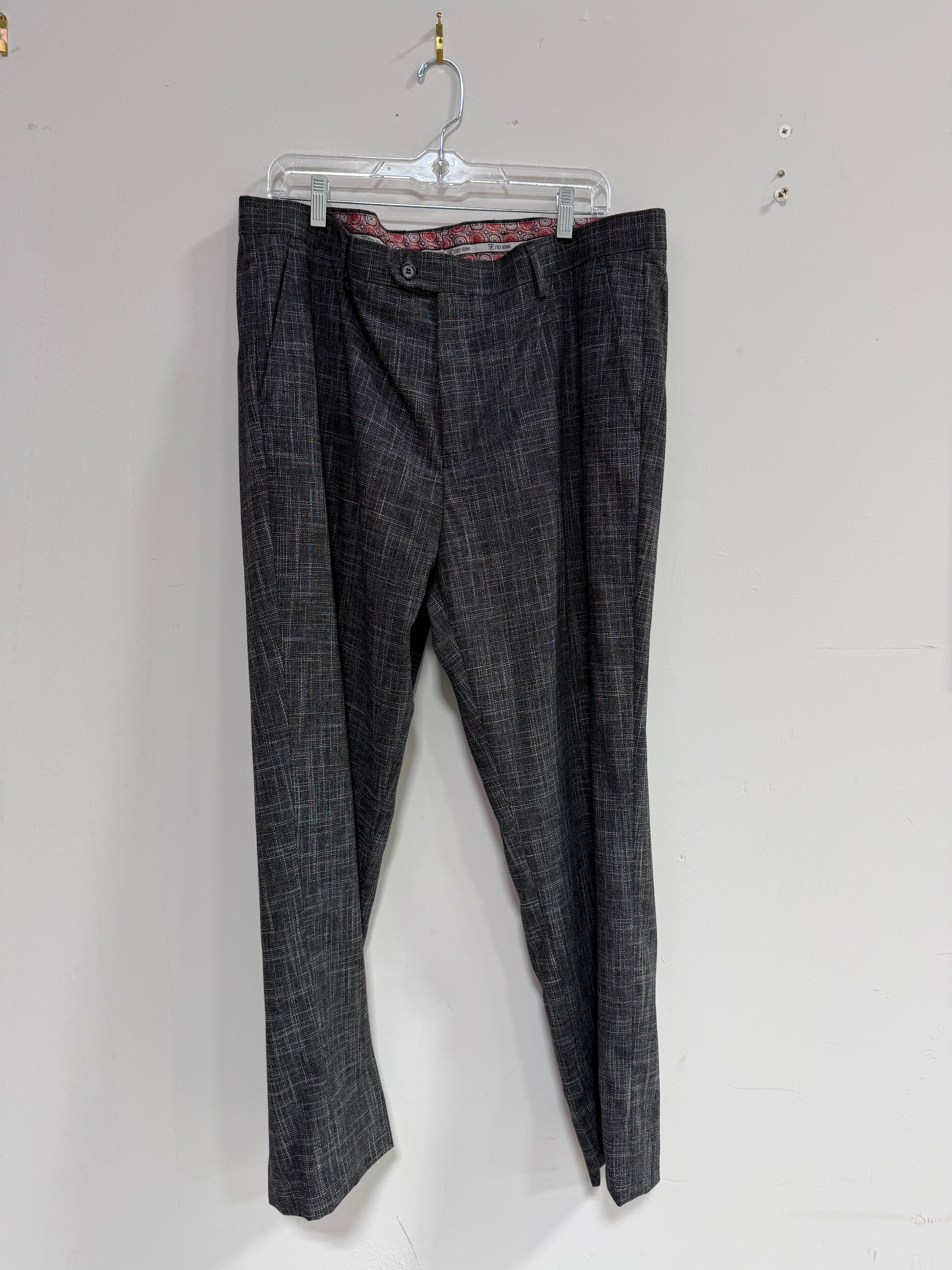 double-breasted suit with a textured plaid pattern sz 46R