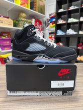 Load image into Gallery viewer, Jordan 5 Reimagined Black Metallic Reimagined Sz 11

