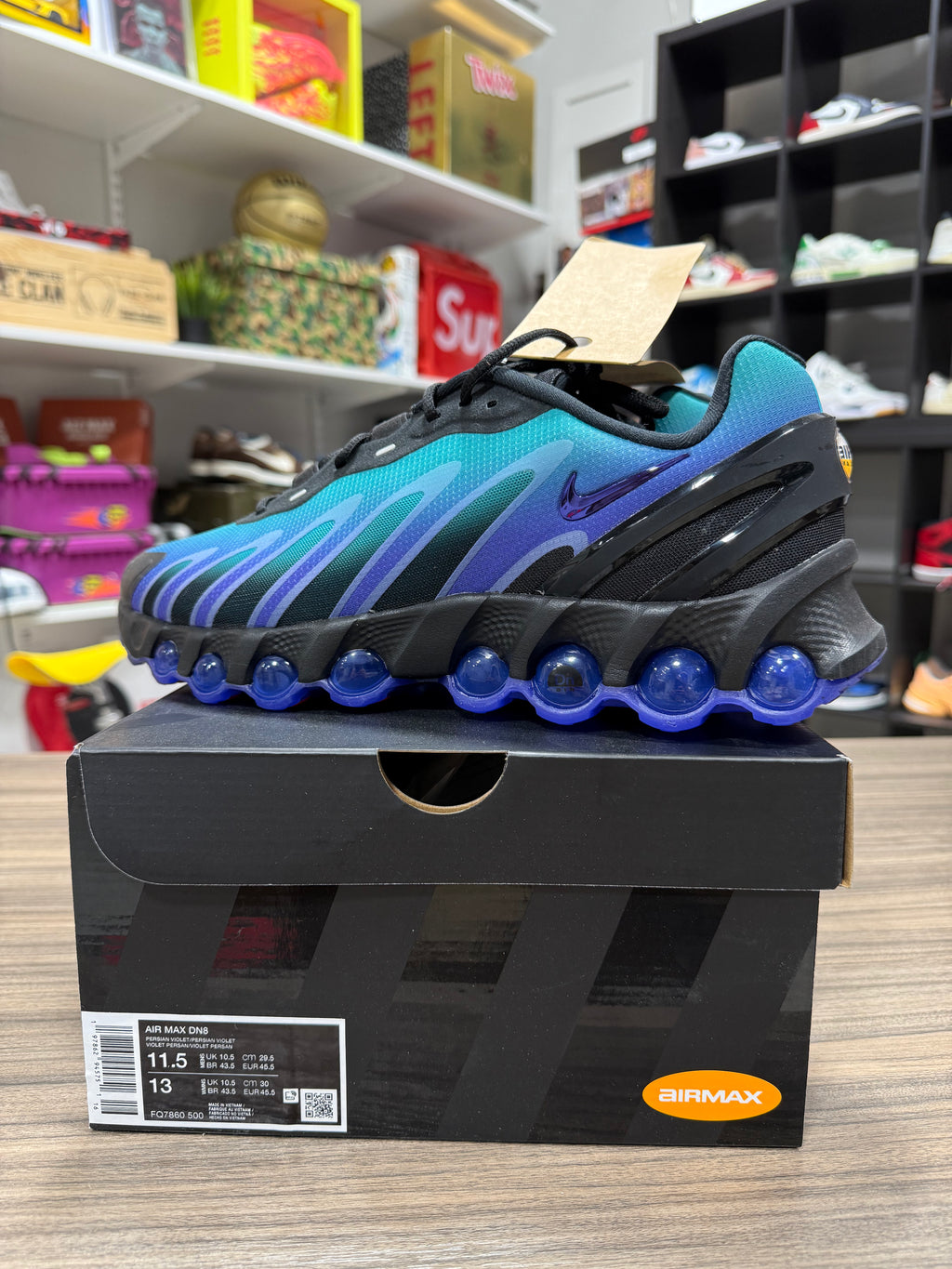 Air Max Dn8 Sz 11.5